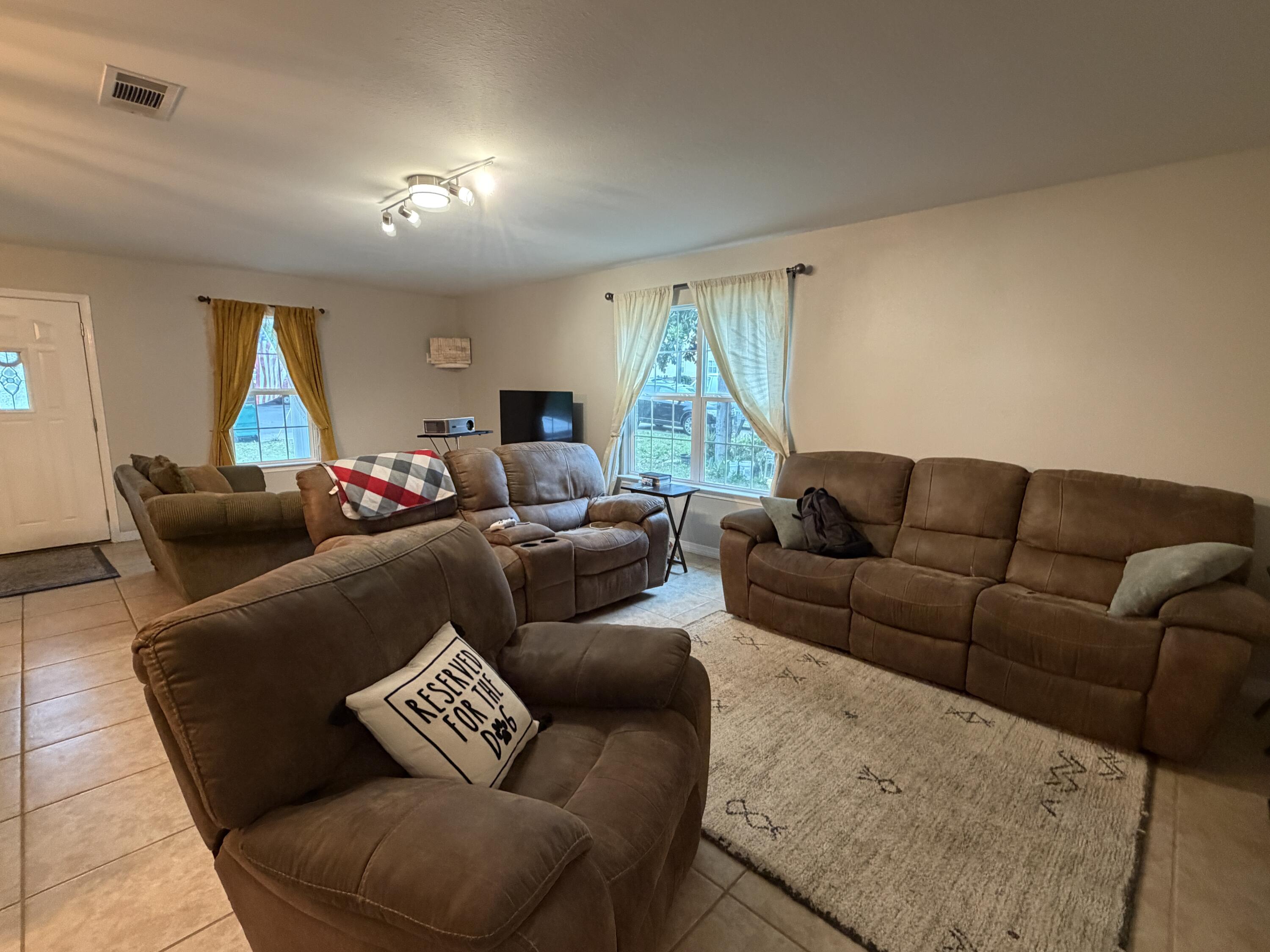 NICEVILLE VAL-P PLAT - Residential Lease