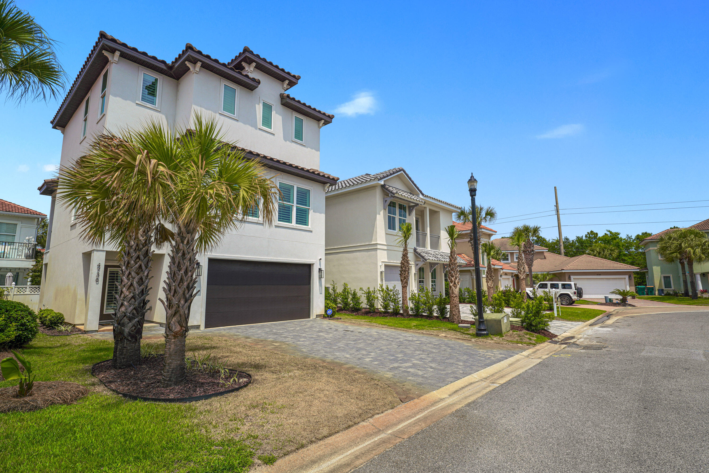 CALUSA BAY S/D - Residential