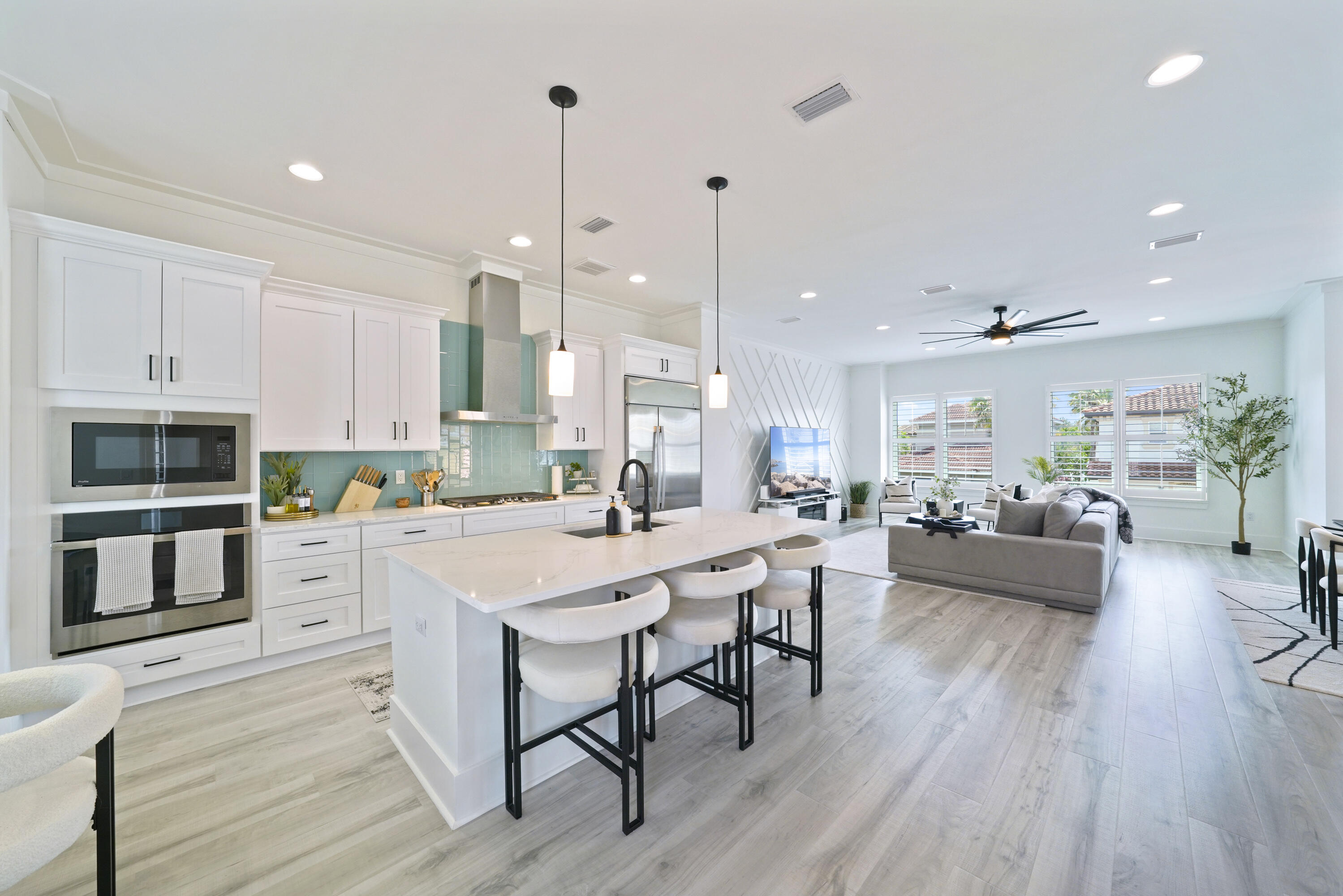 CALUSA BAY S/D - Residential