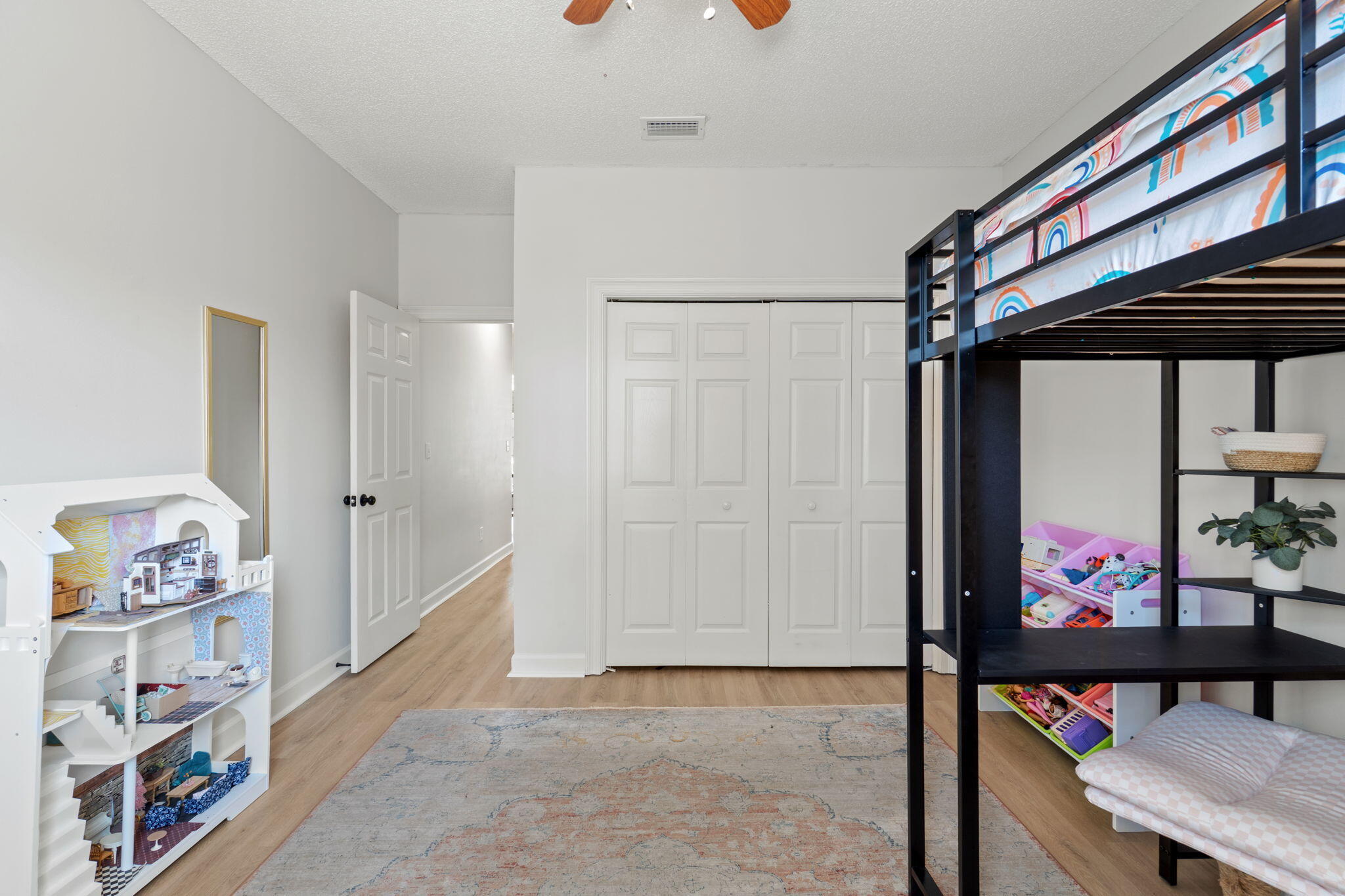 BAYSIDE - Residential