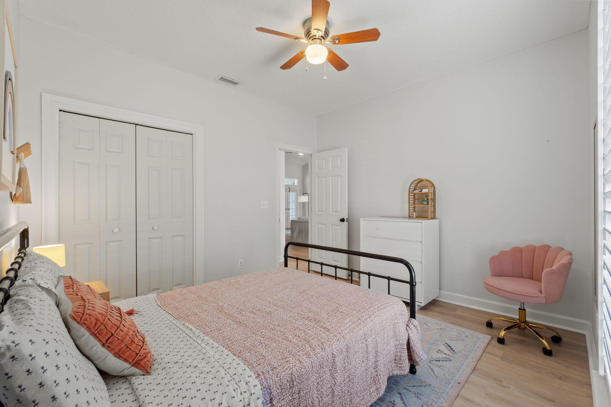 BAYSIDE - Residential