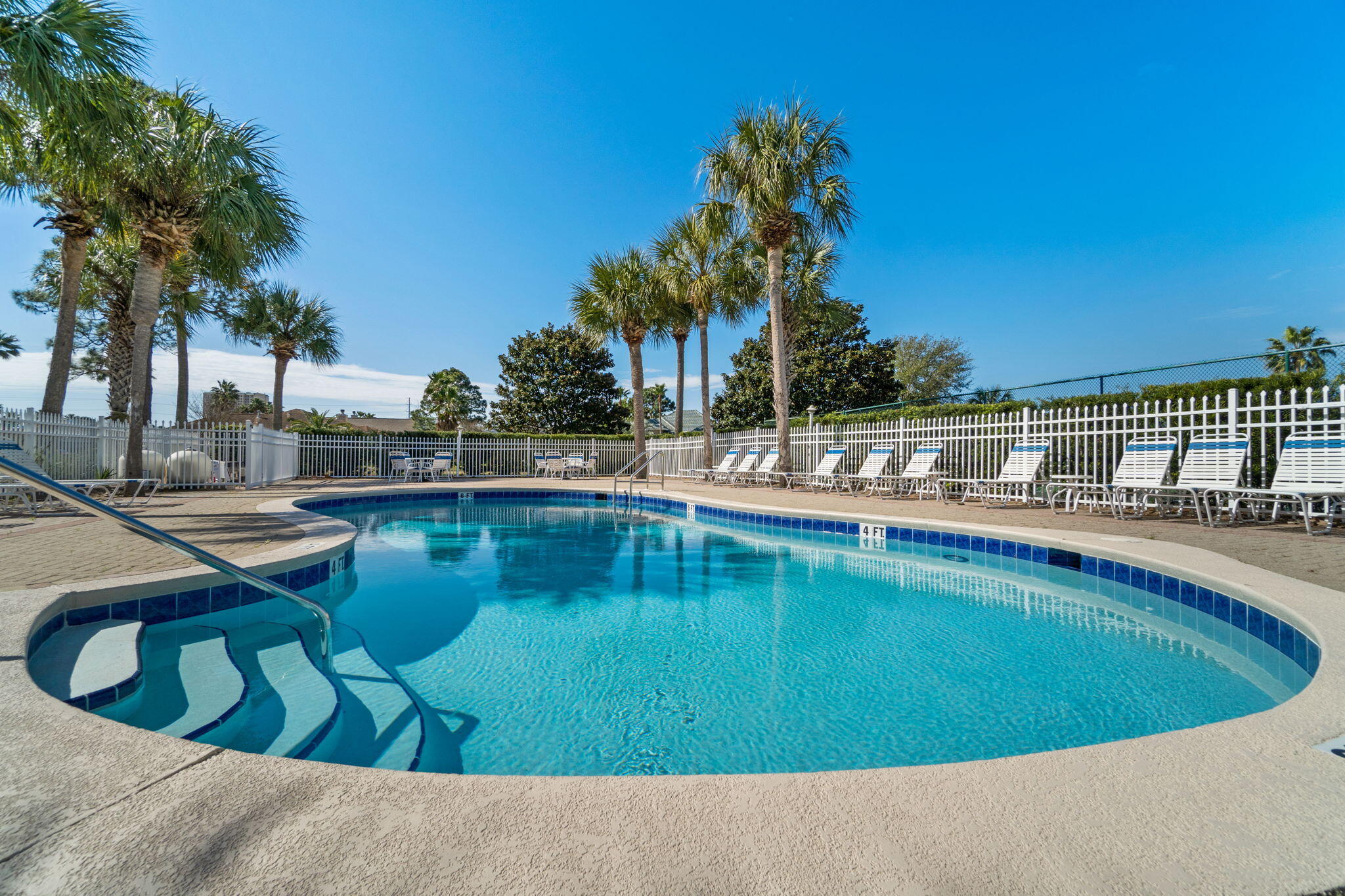 BAYSIDE - Residential