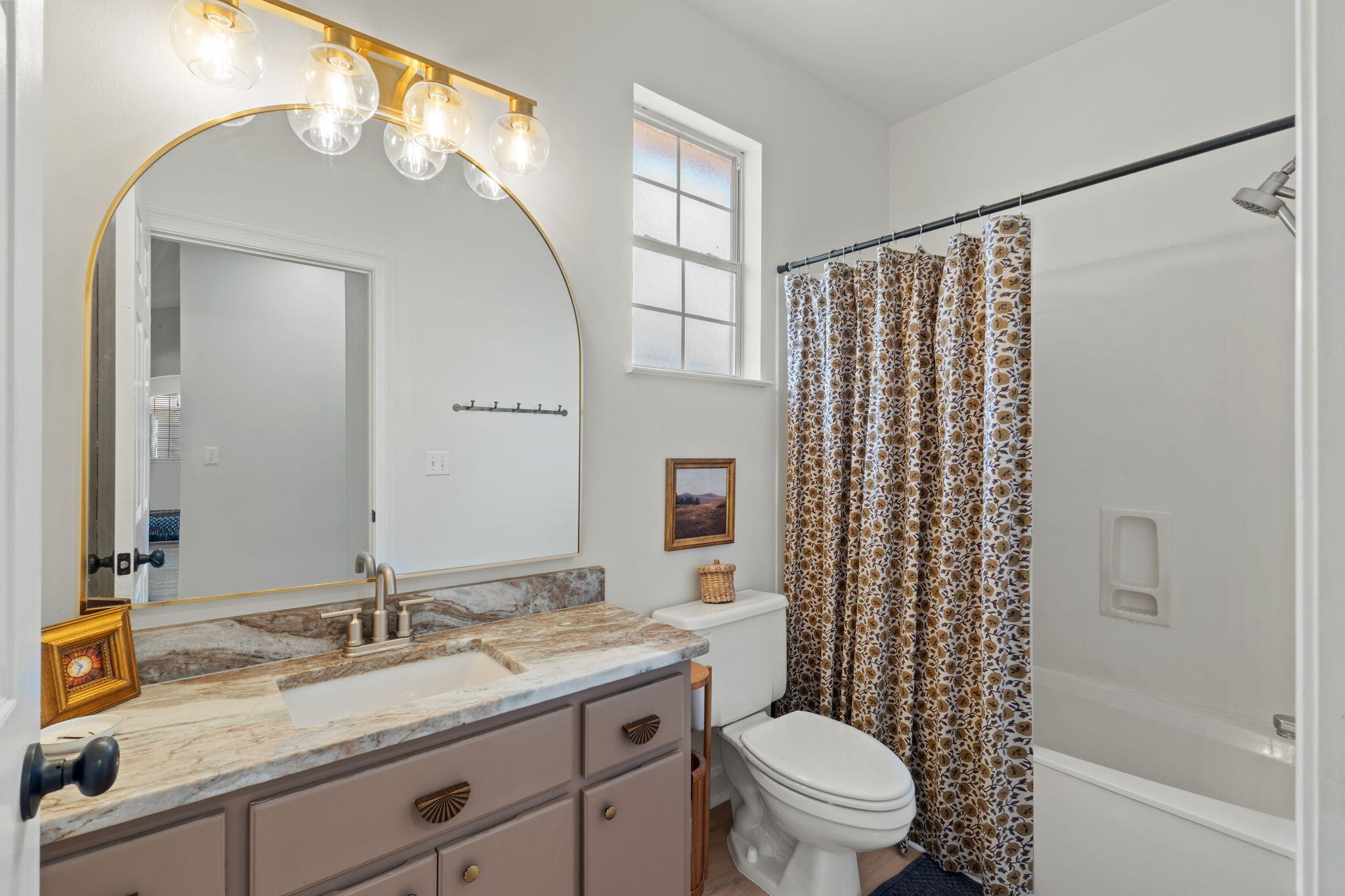 BAYSIDE - Residential