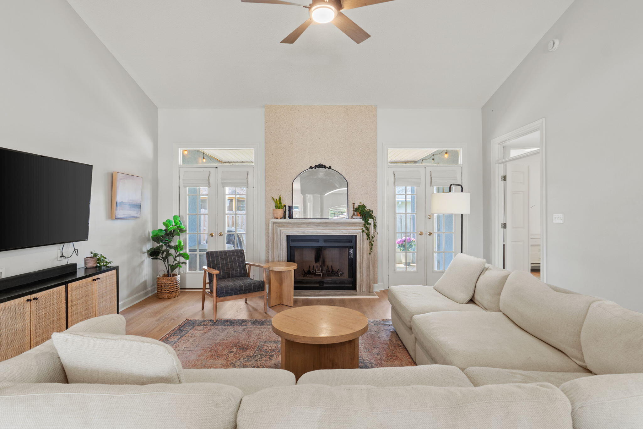 BAYSIDE - Residential