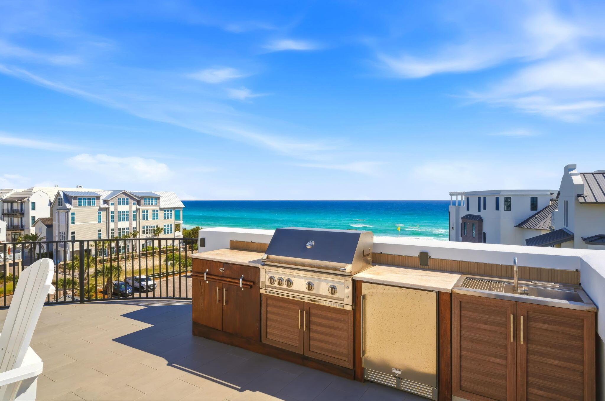 SEA WALK - Residential