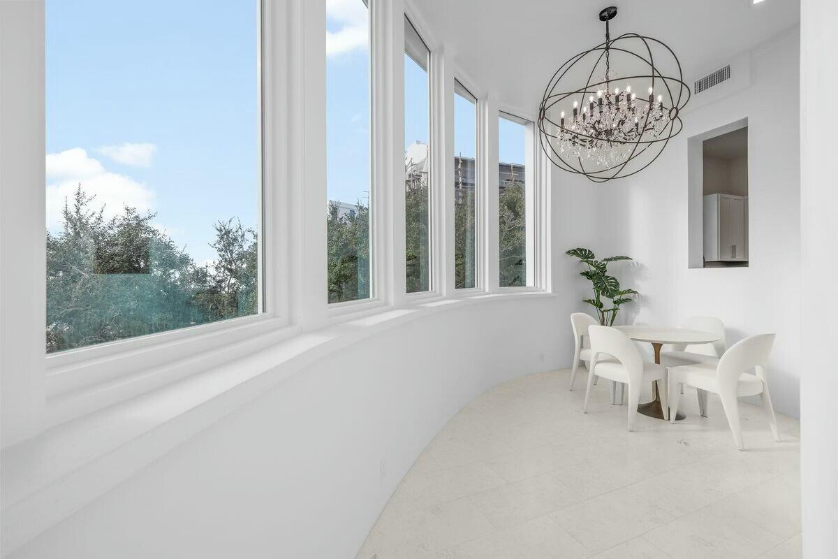 SEA WALK - Residential