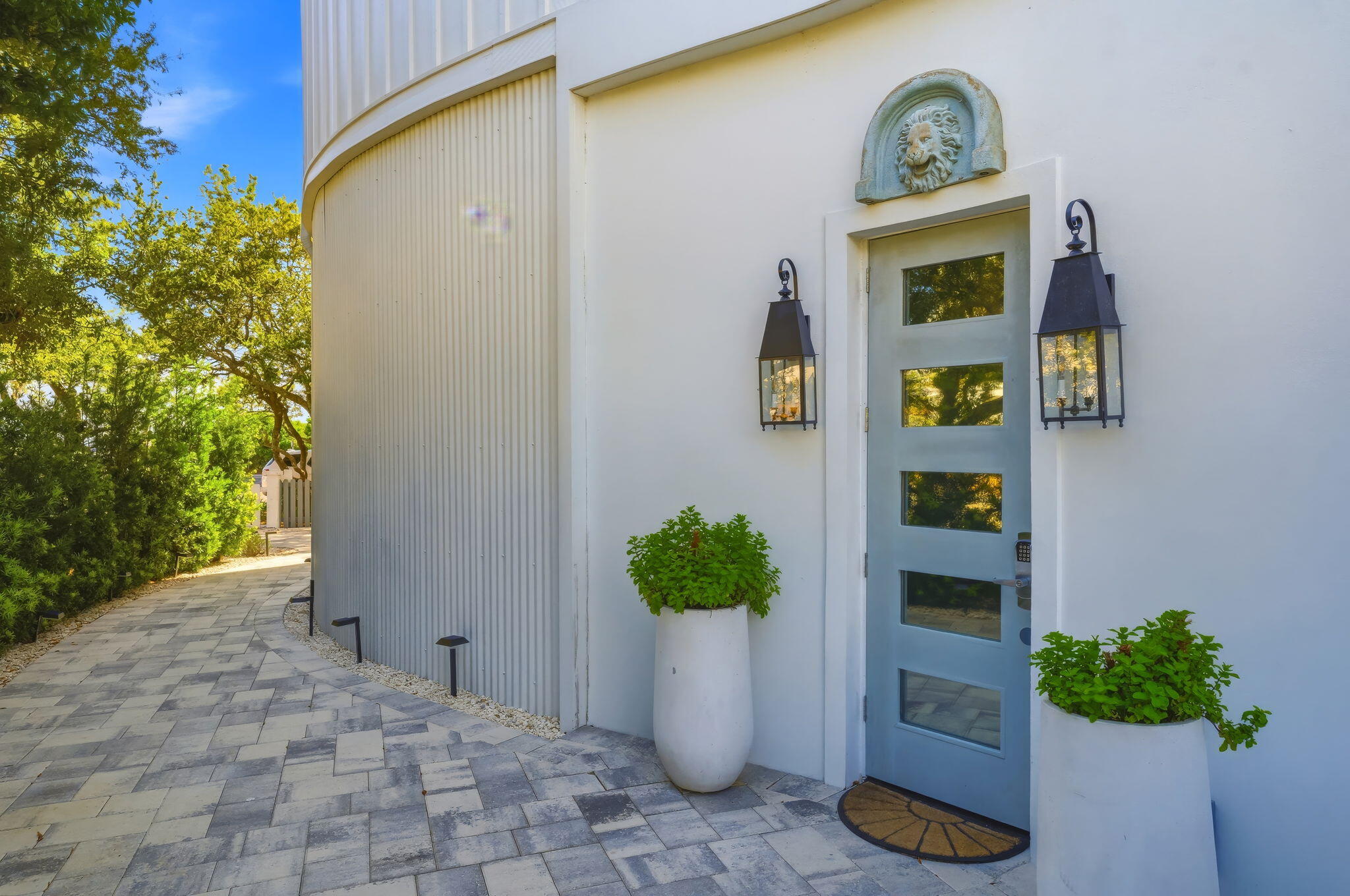 SEA WALK - Residential