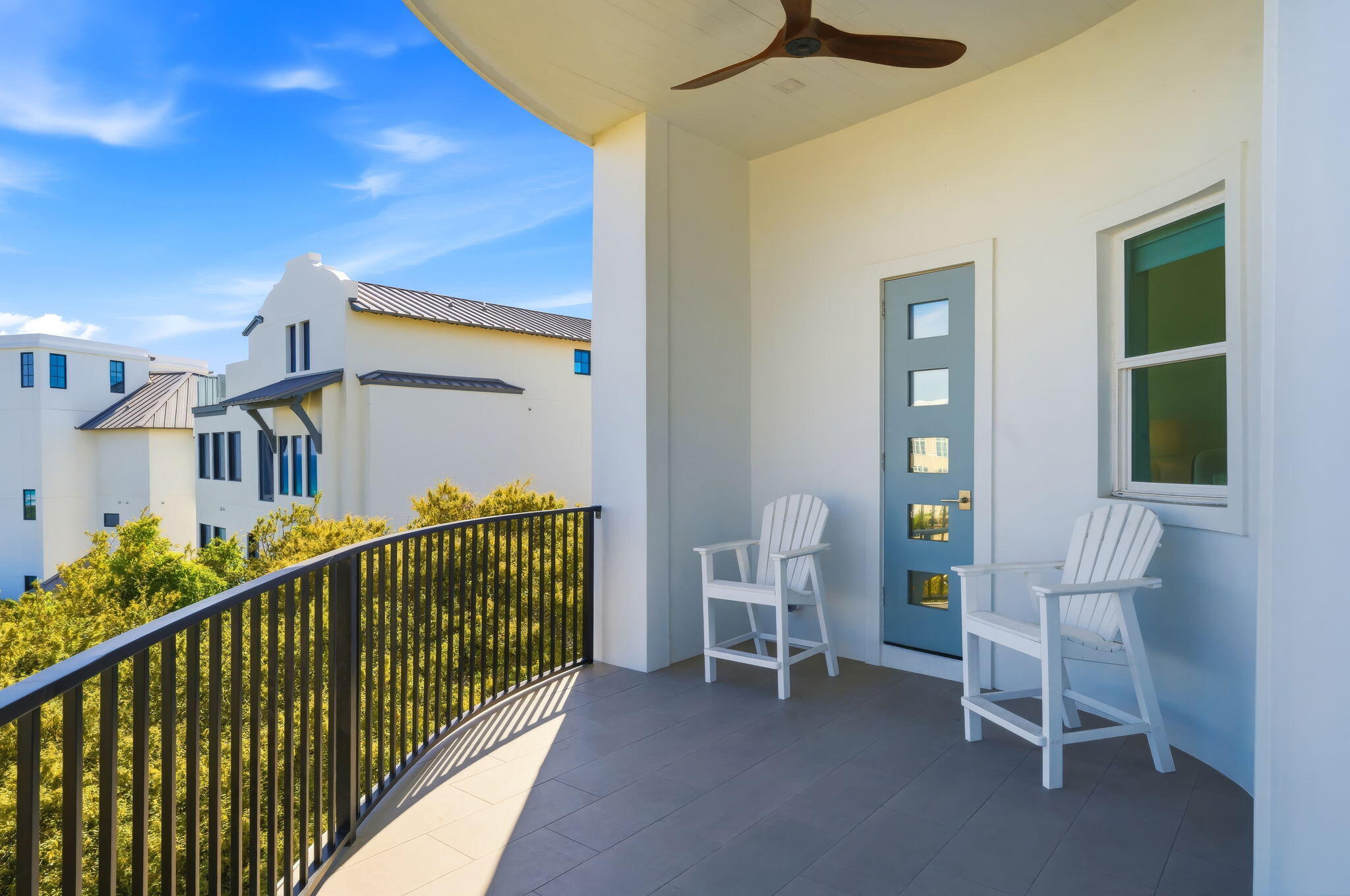 SEA WALK - Residential