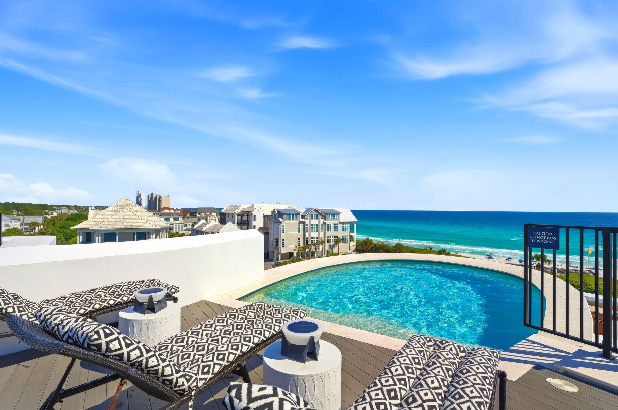 SEA WALK - Residential