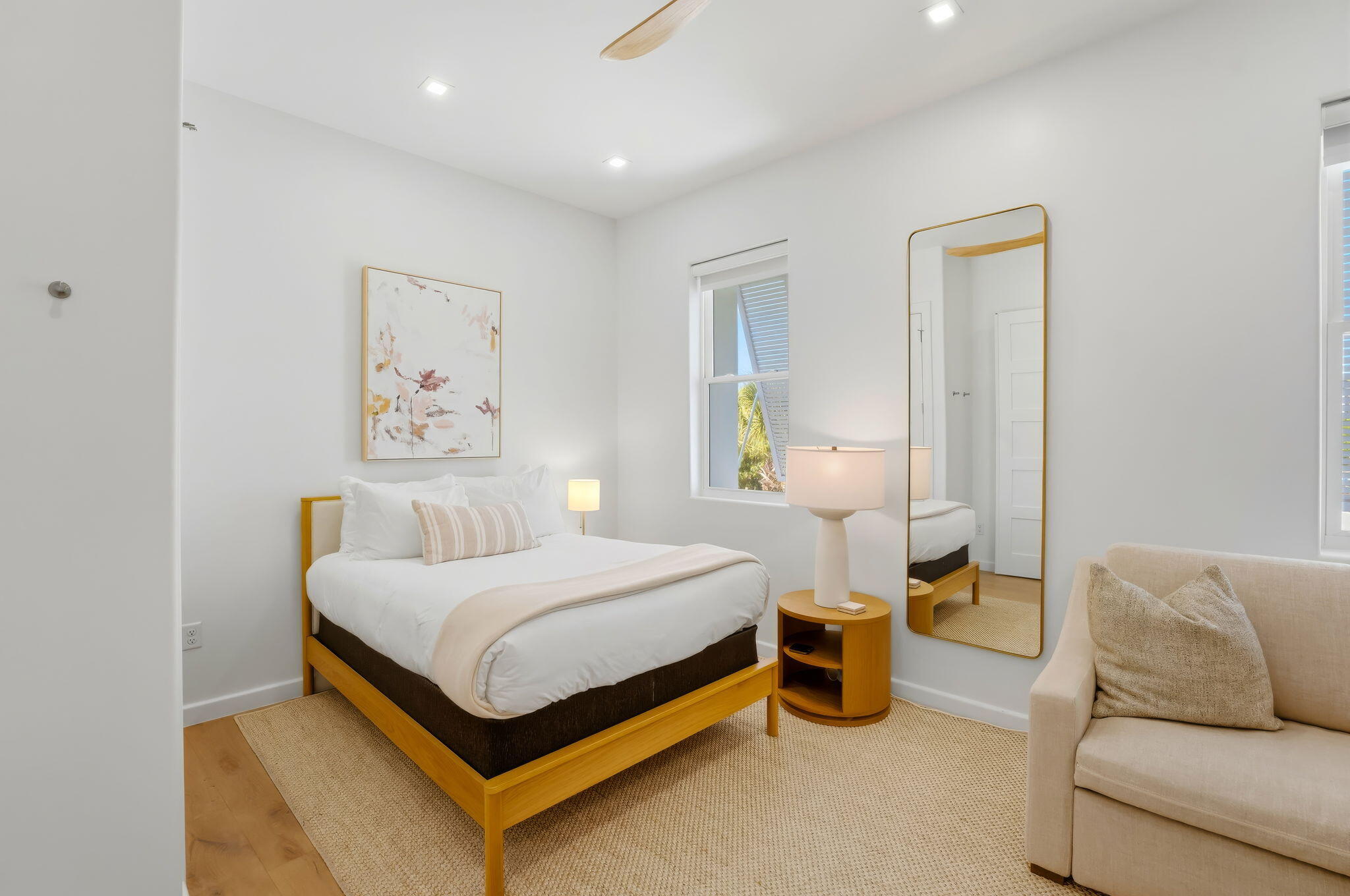 SEA WALK - Residential