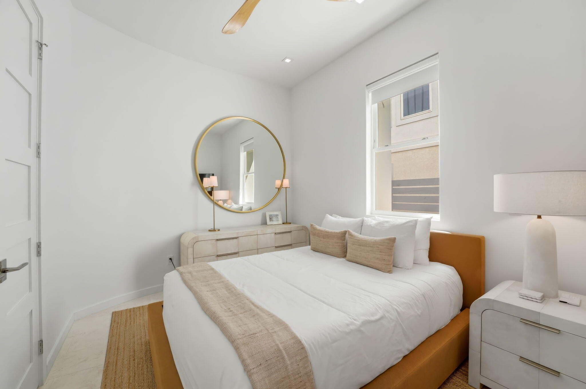 SEA WALK - Residential