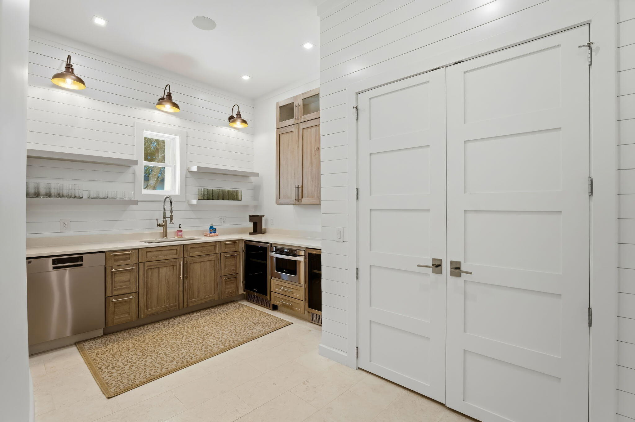 SEA WALK - Residential