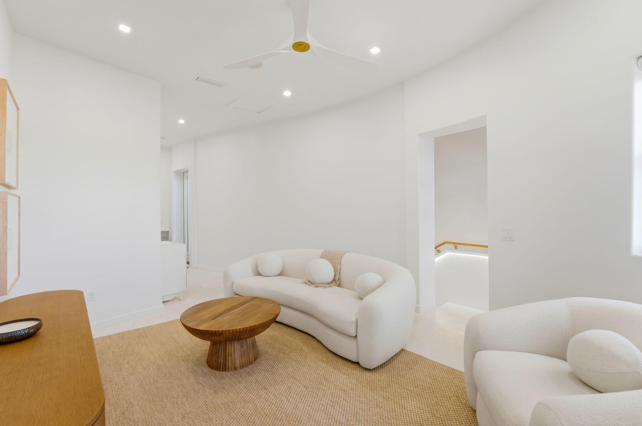 SEA WALK - Residential