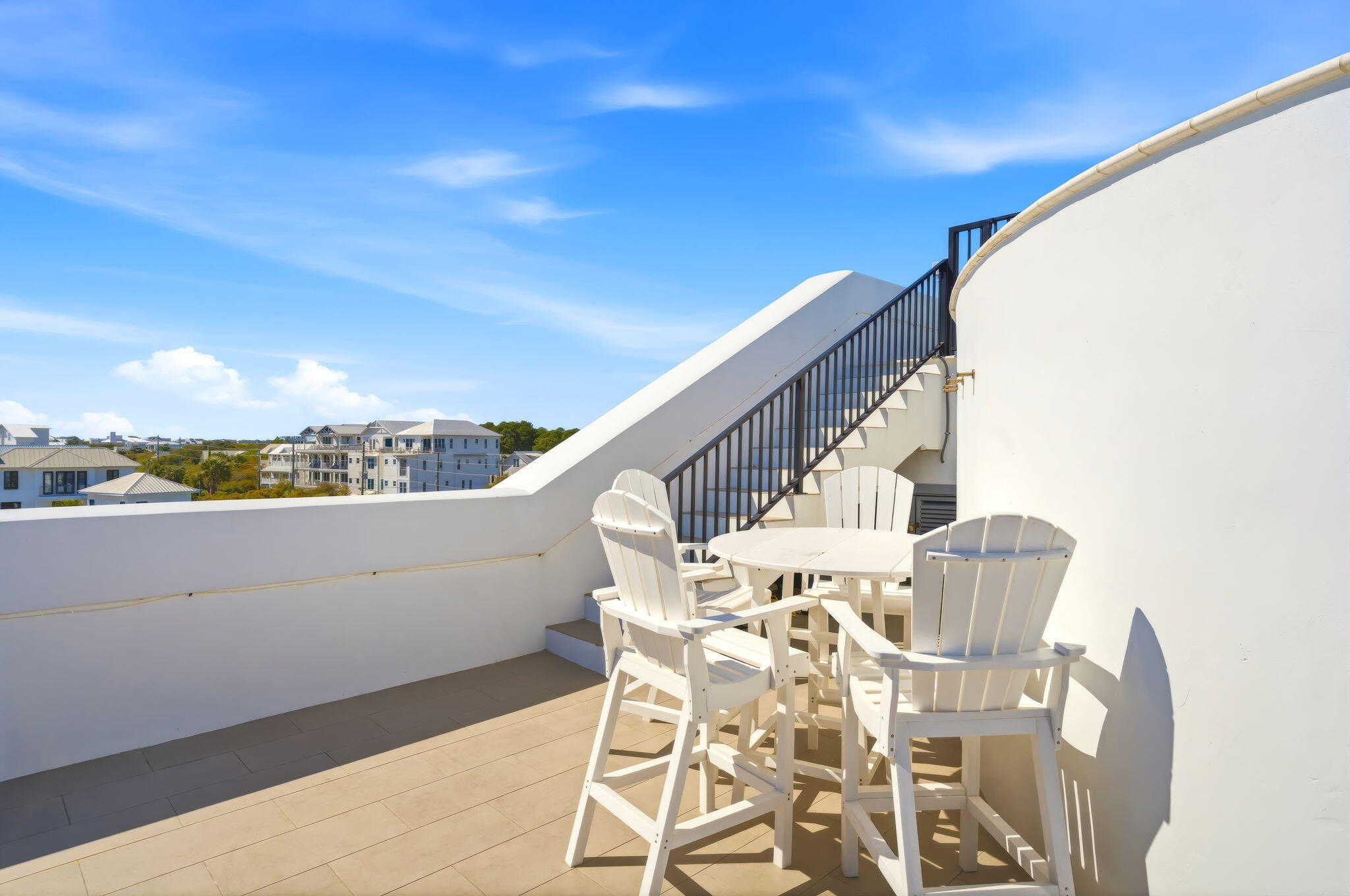 SEA WALK - Residential