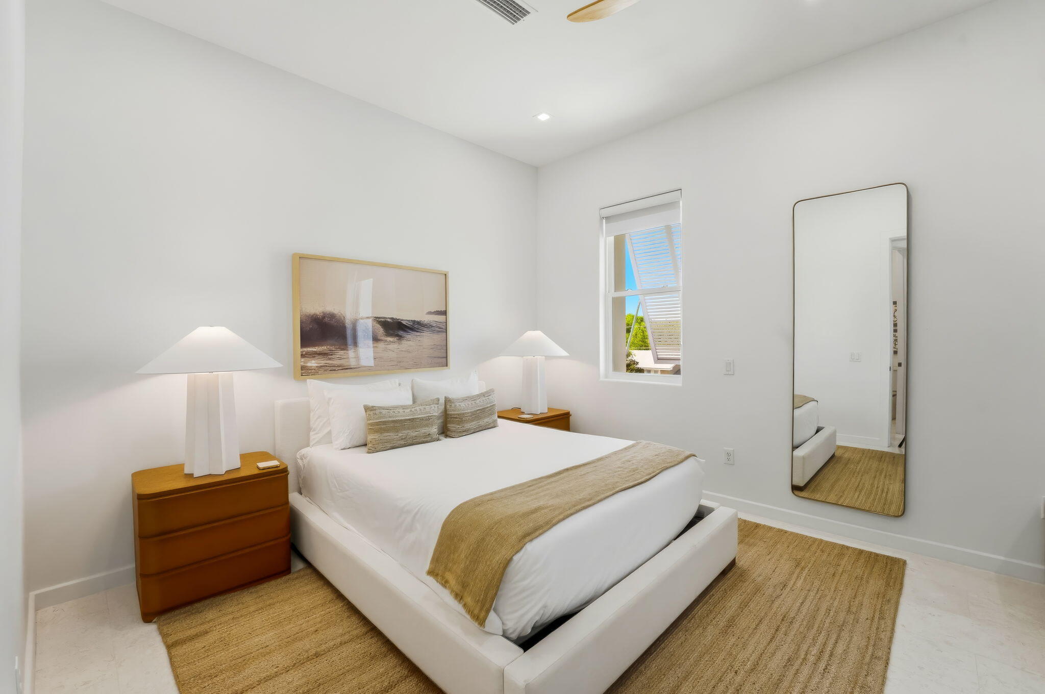 SEA WALK - Residential