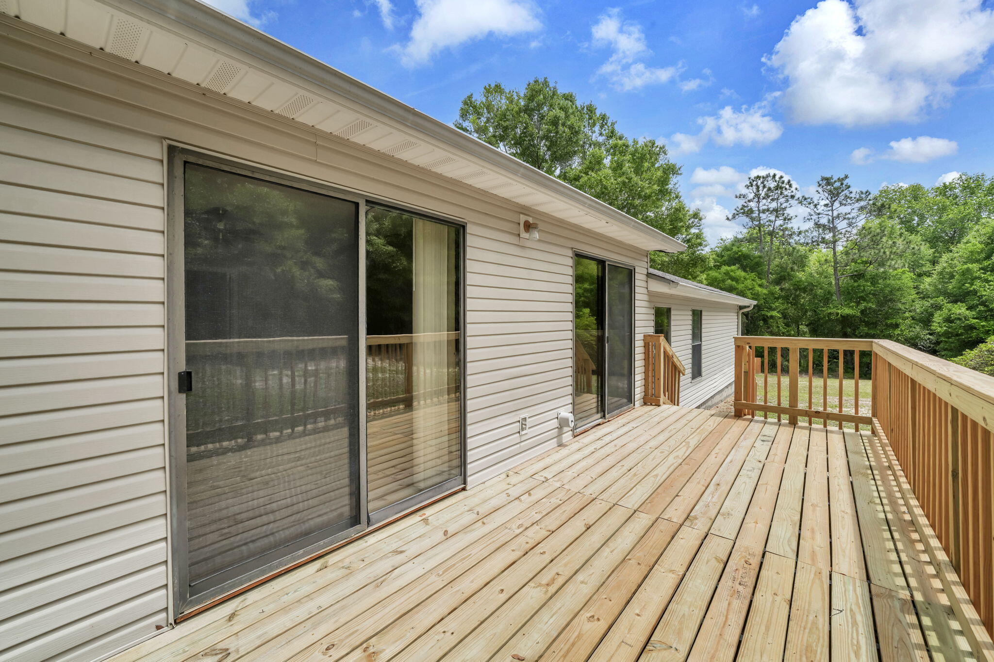 ROLLING HILLS ESTATES - Residential