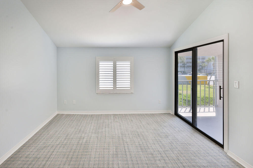 SHORELINE GARDENS T/H - Residential