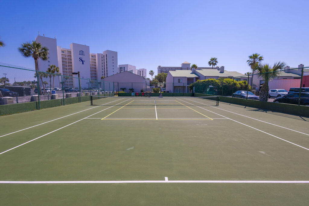 SHORELINE GARDENS T/H - Residential