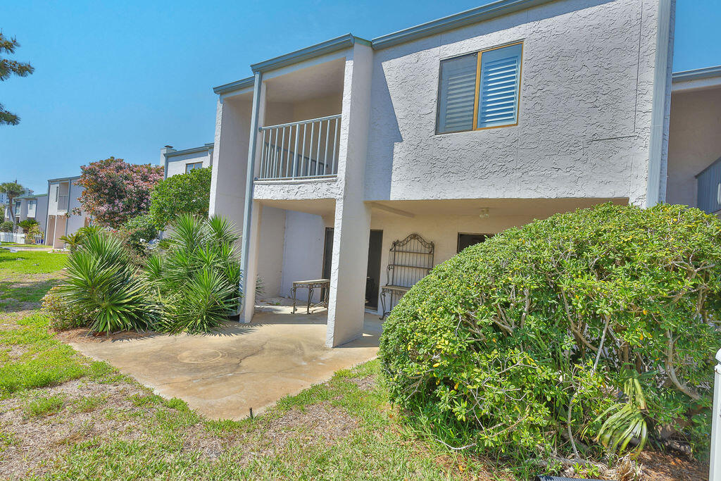 SHORELINE GARDENS T/H - Residential