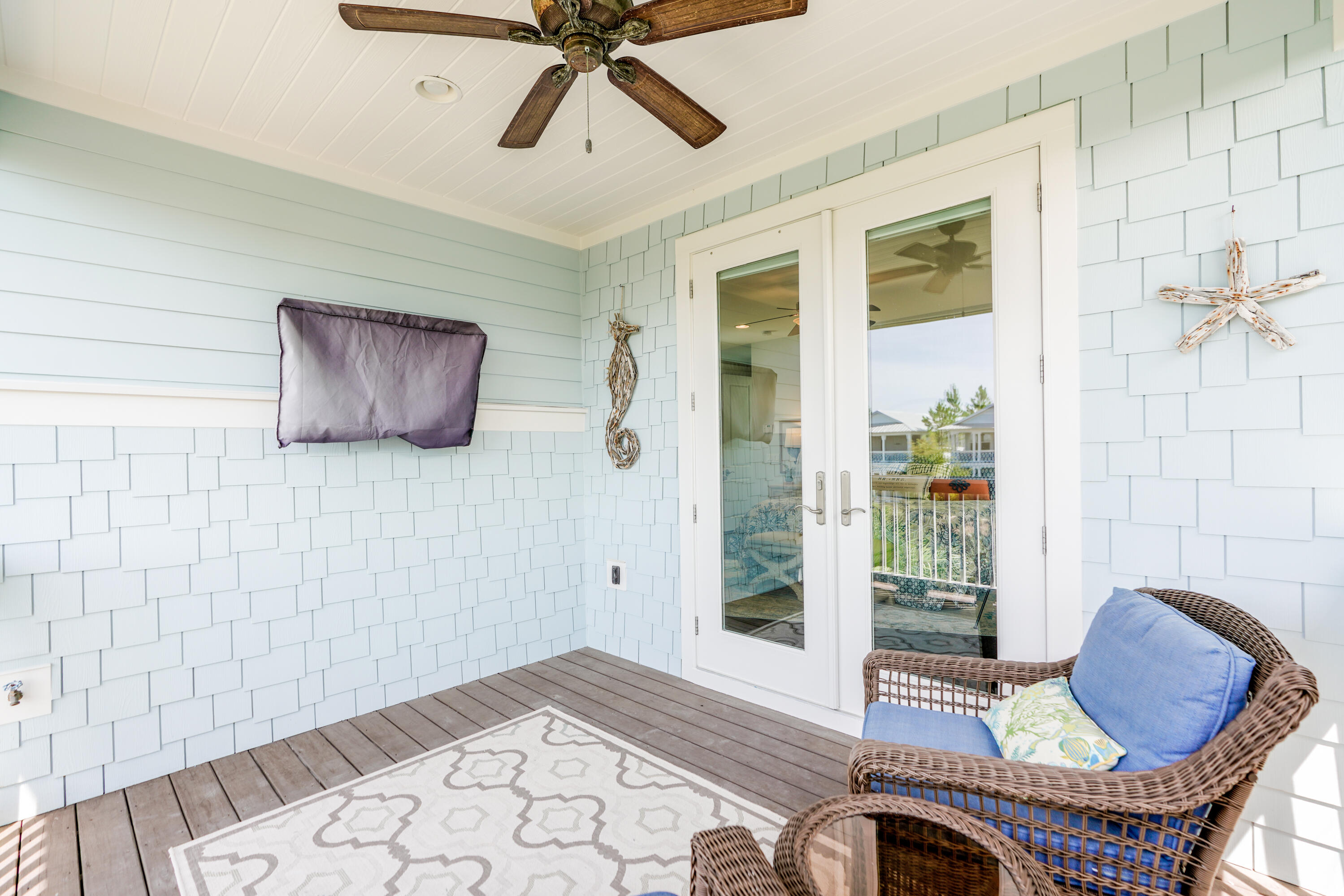 NATUREWALK AT SEAGROVE - Residential