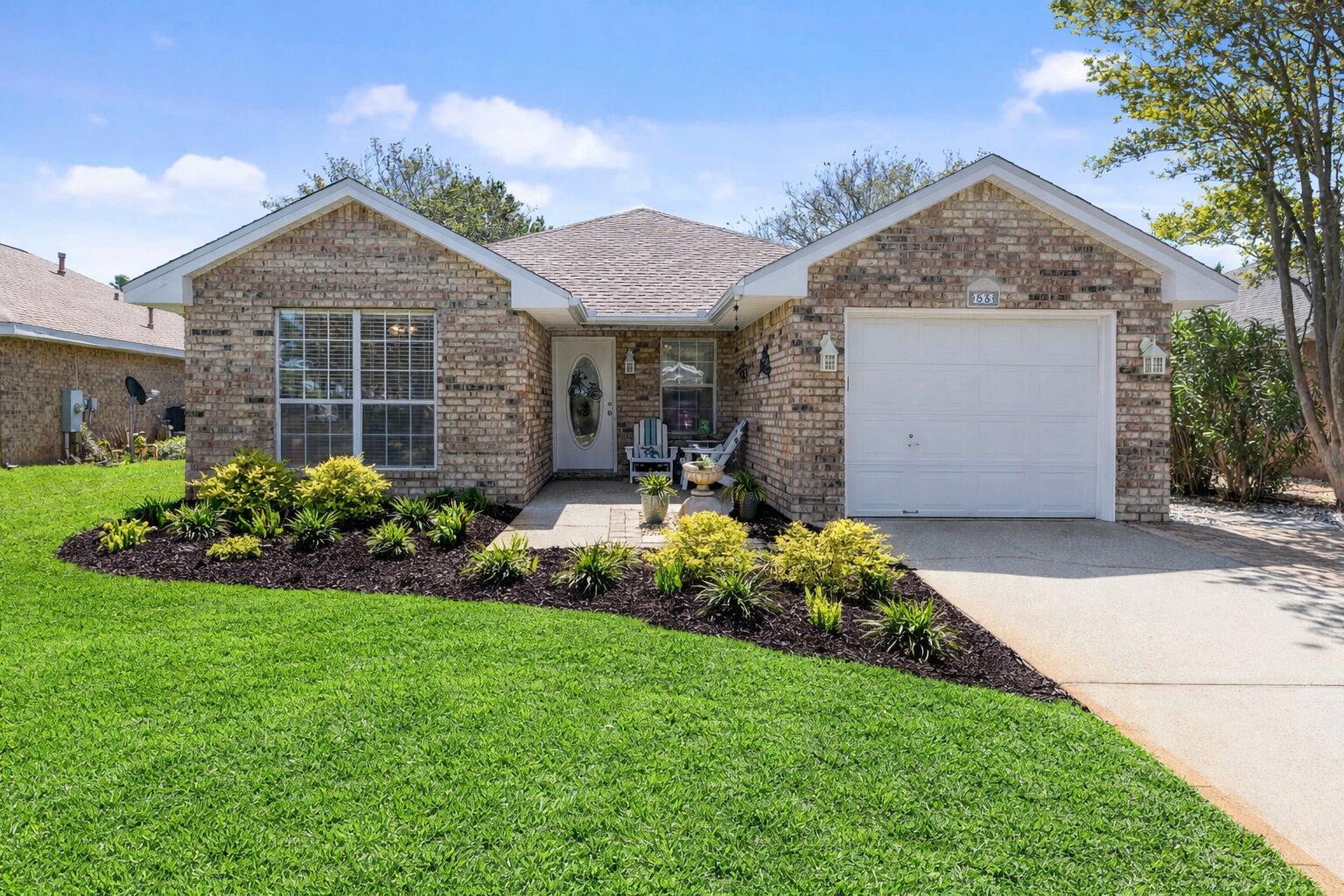 MANDAVILLA - Residential