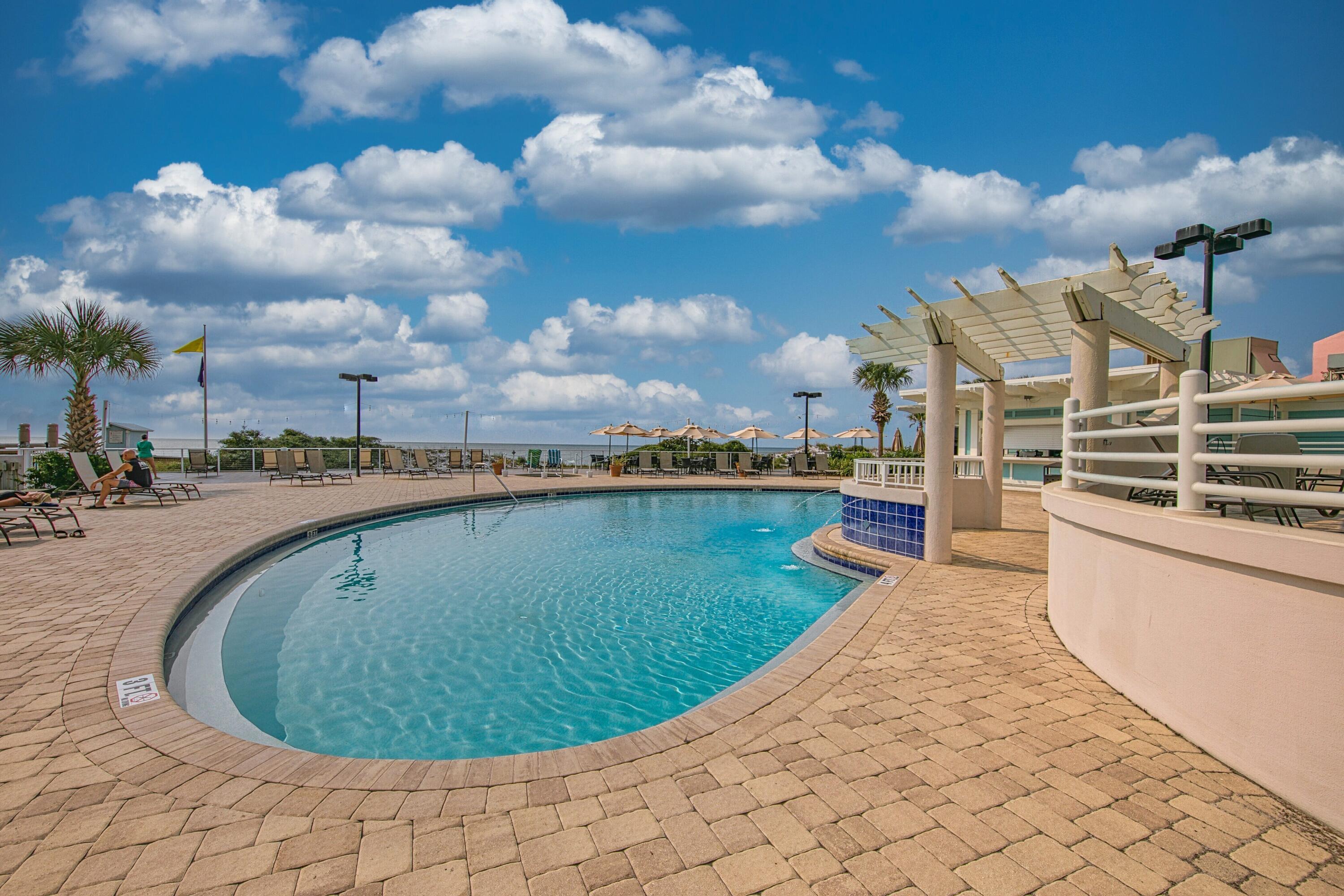 TOPS'L TENNIS VILLAGE - Residential
