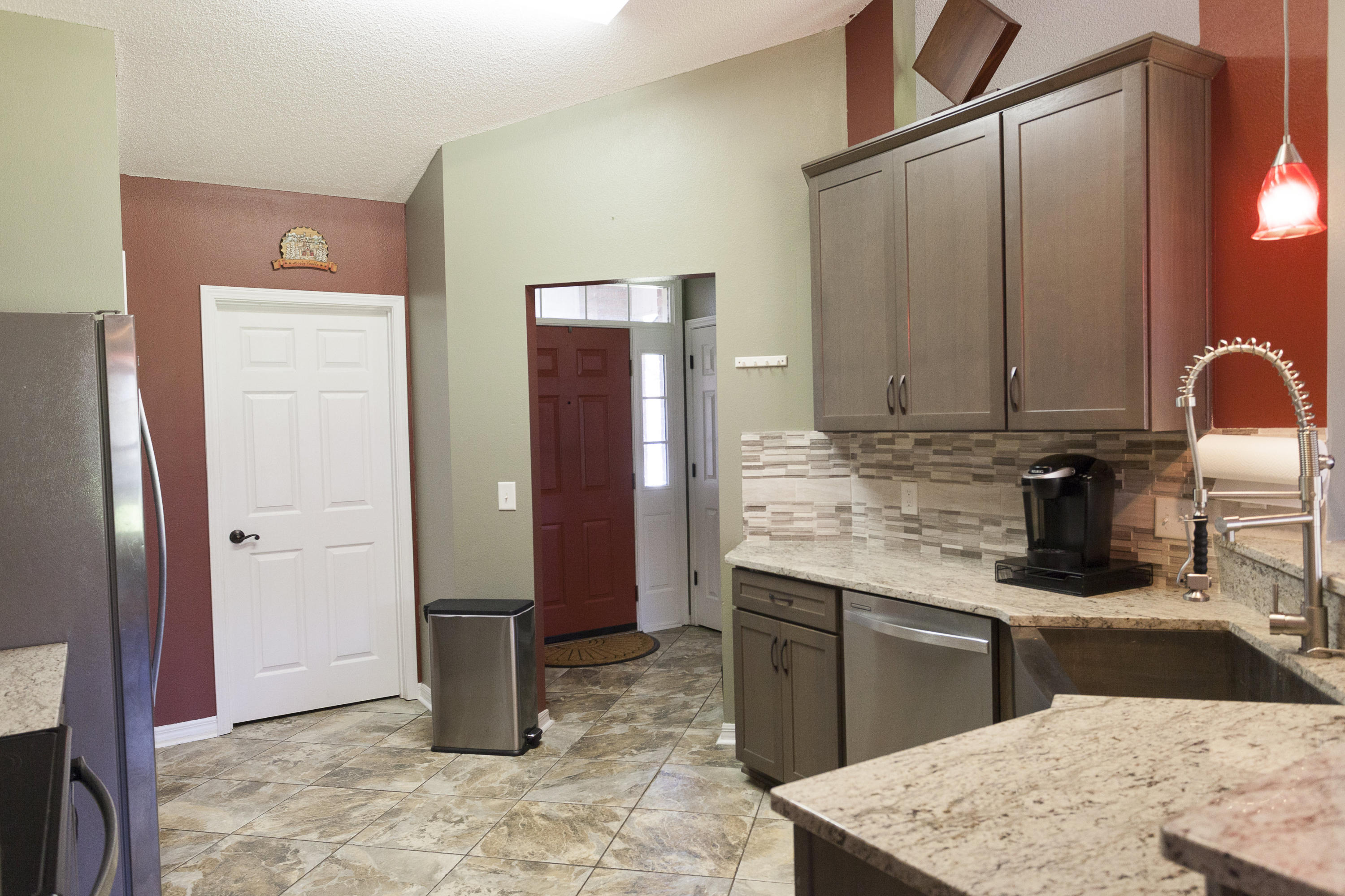 HOLLEY BY THE SEA - Residential