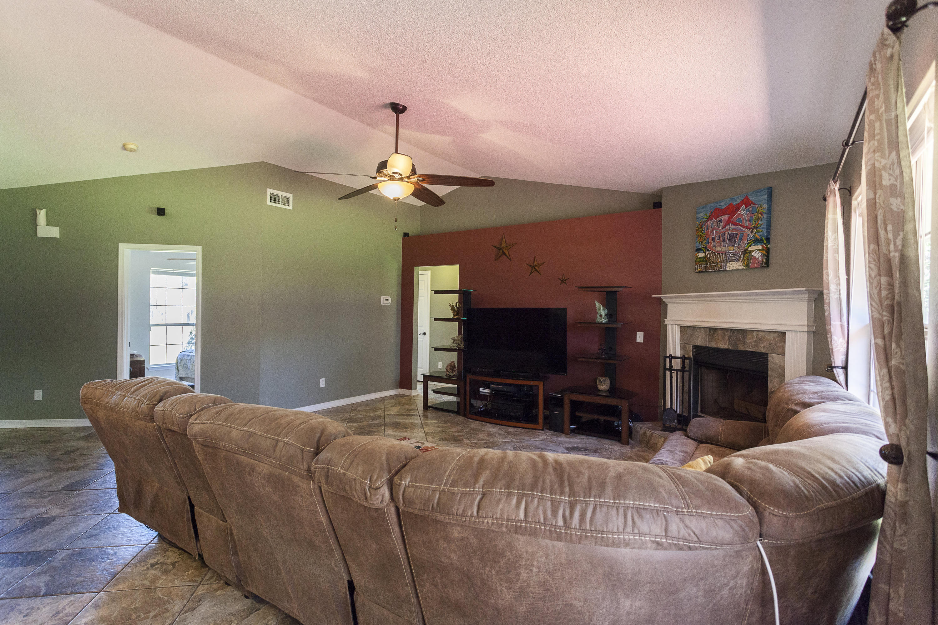 HOLLEY BY THE SEA - Residential