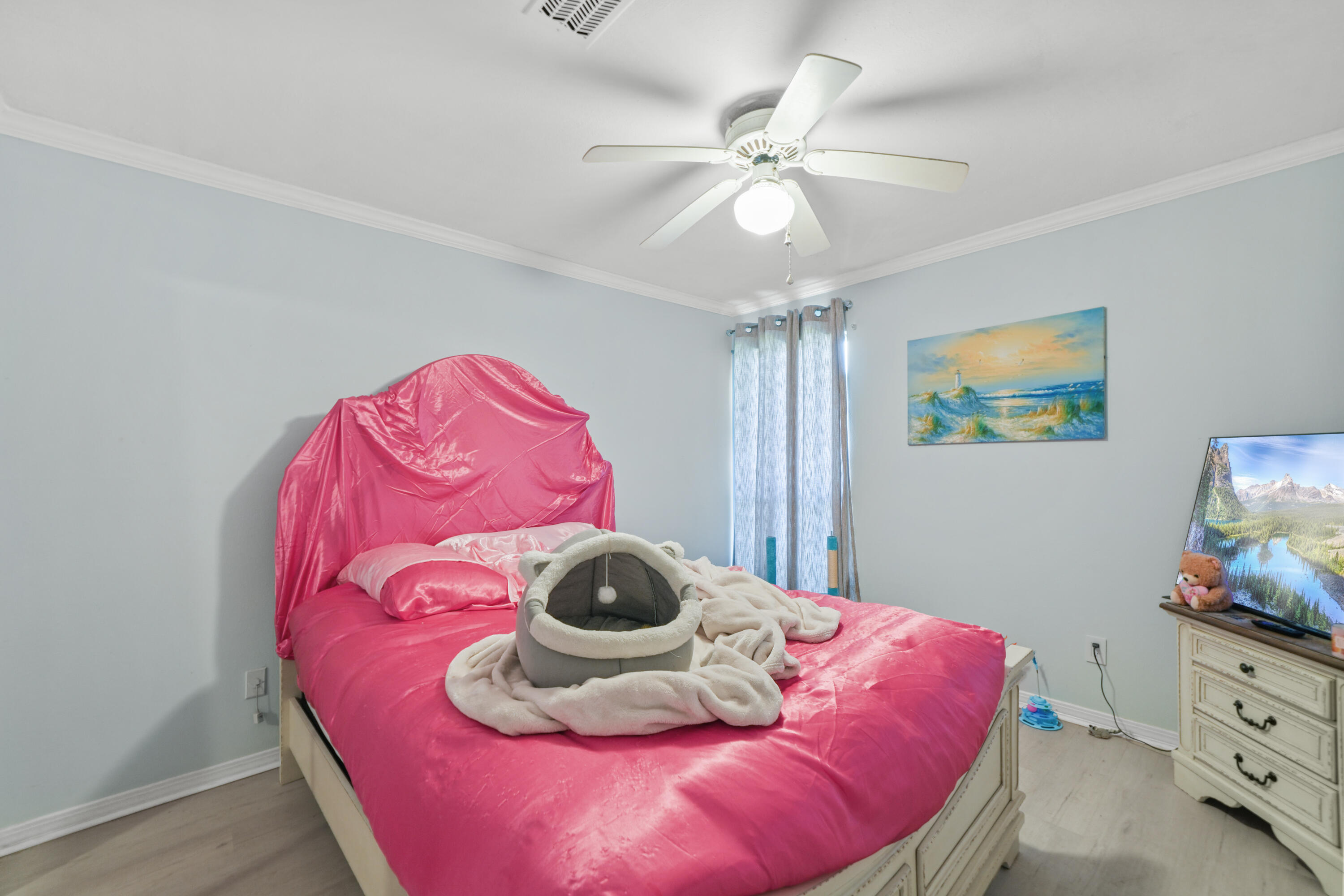 SOUNDWIND CONDO - Residential