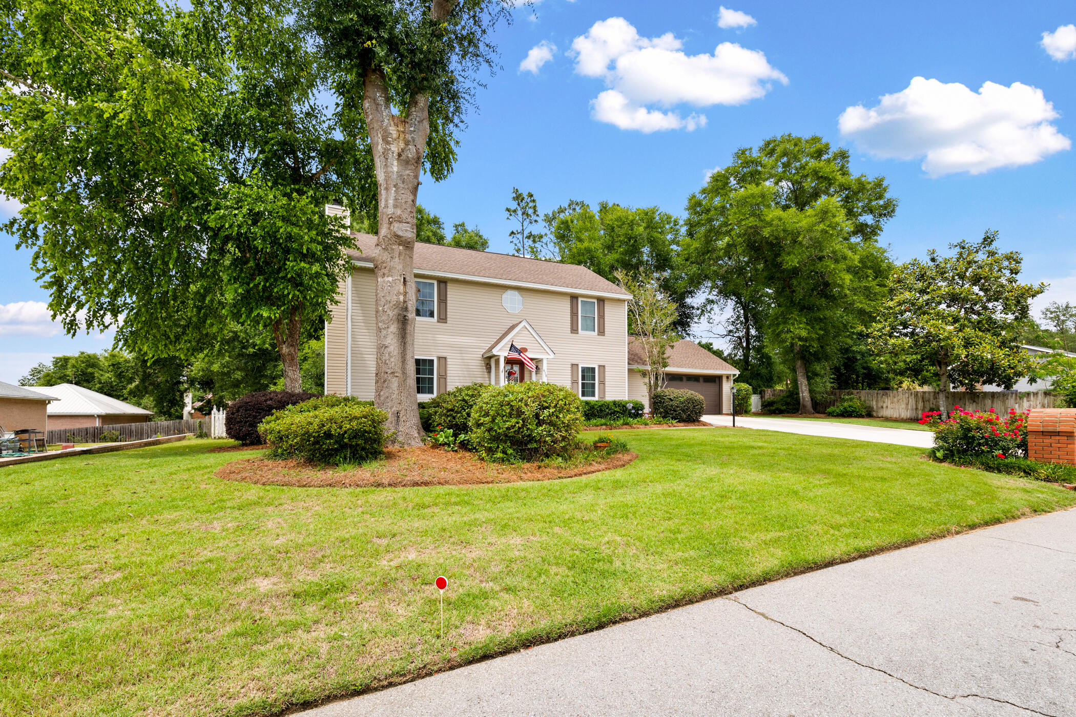 LAKESIDE EAST - Residential