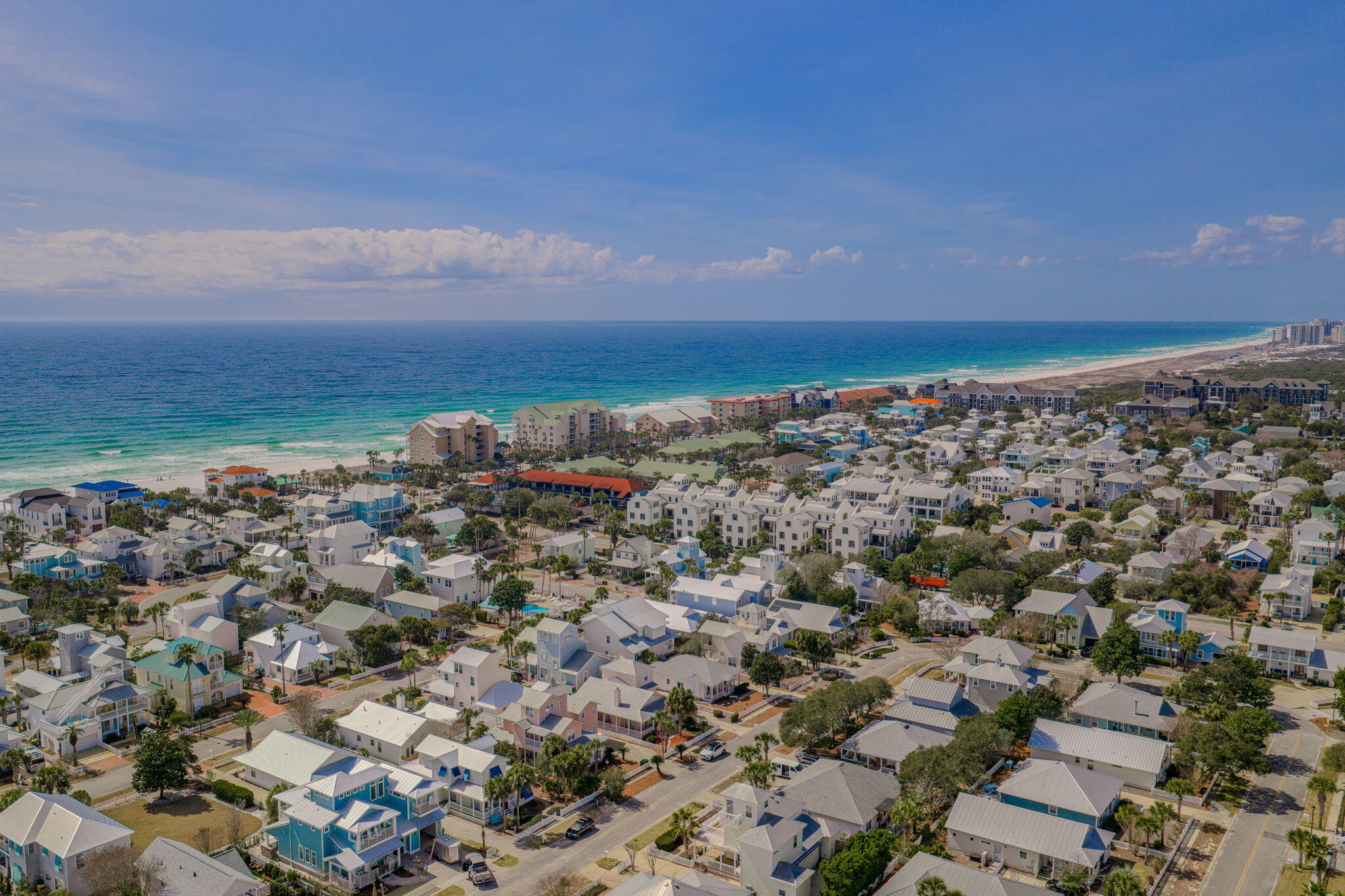 CRYSTAL BEACH COTTAGES - Residential