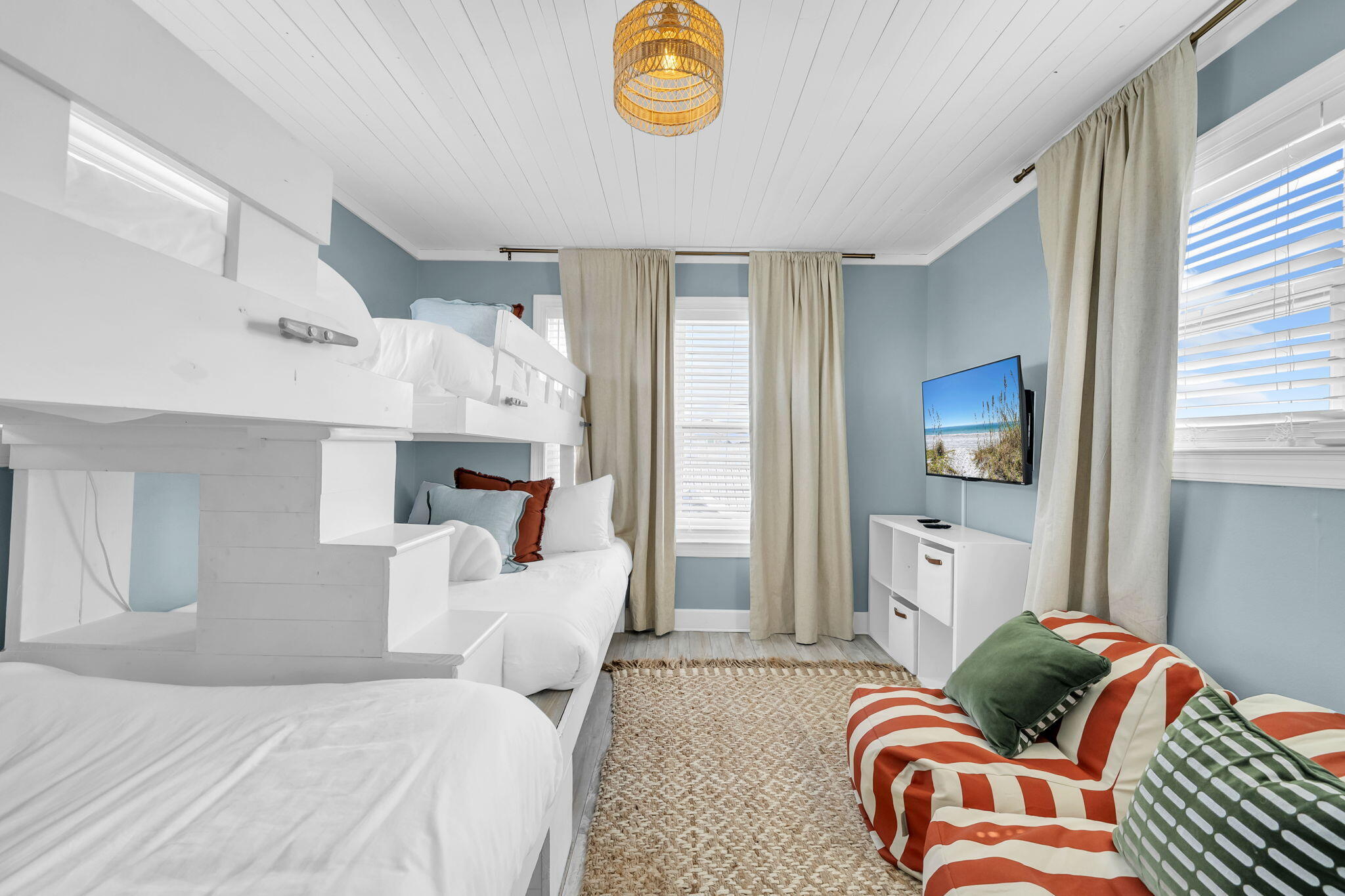 CRYSTAL BEACH COTTAGES - Residential