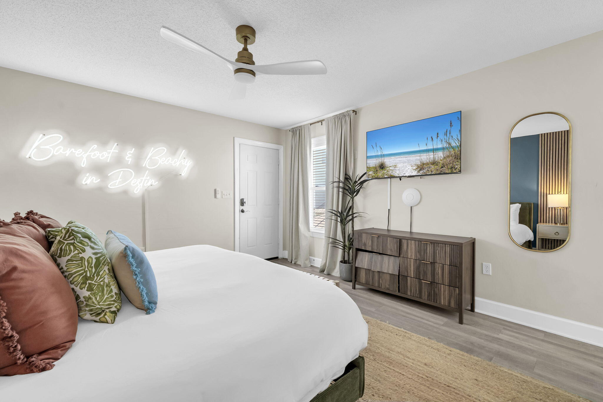 CRYSTAL BEACH COTTAGES - Residential