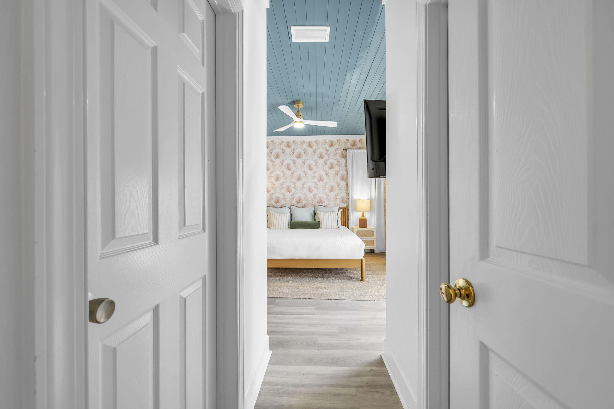 CRYSTAL BEACH COTTAGES - Residential