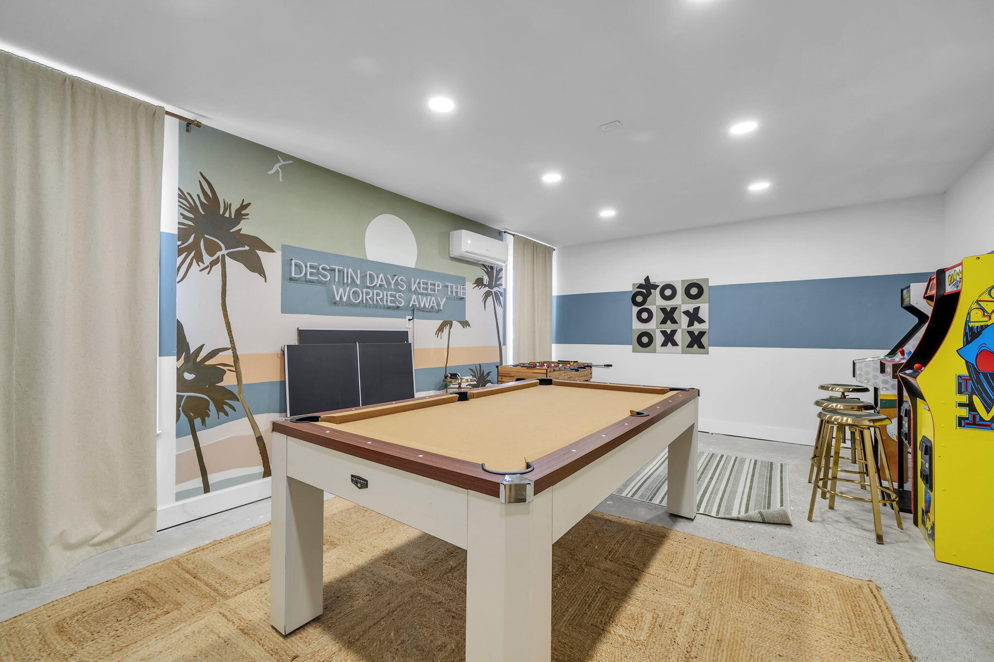 CRYSTAL BEACH COTTAGES - Residential