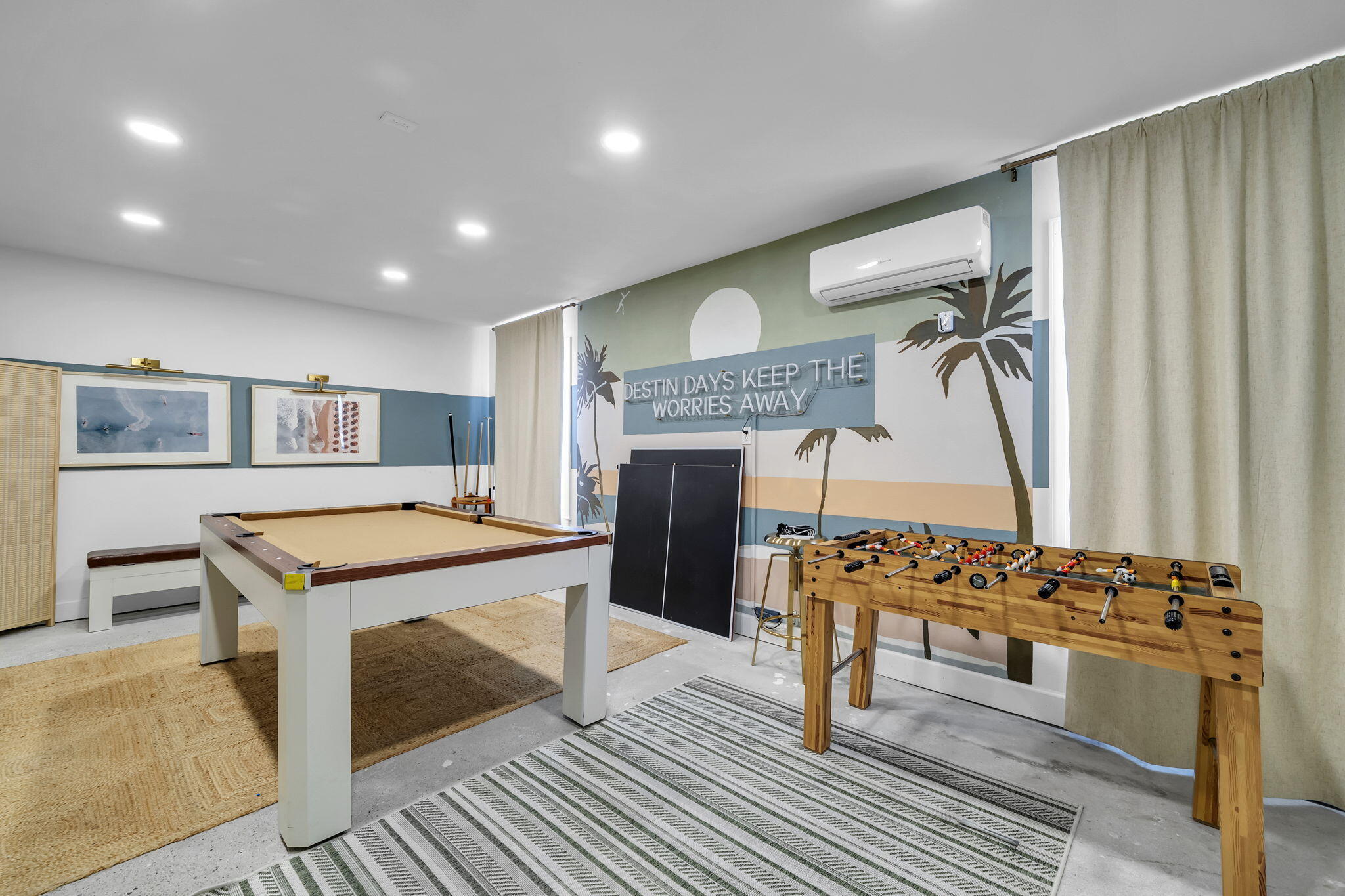 CRYSTAL BEACH COTTAGES - Residential