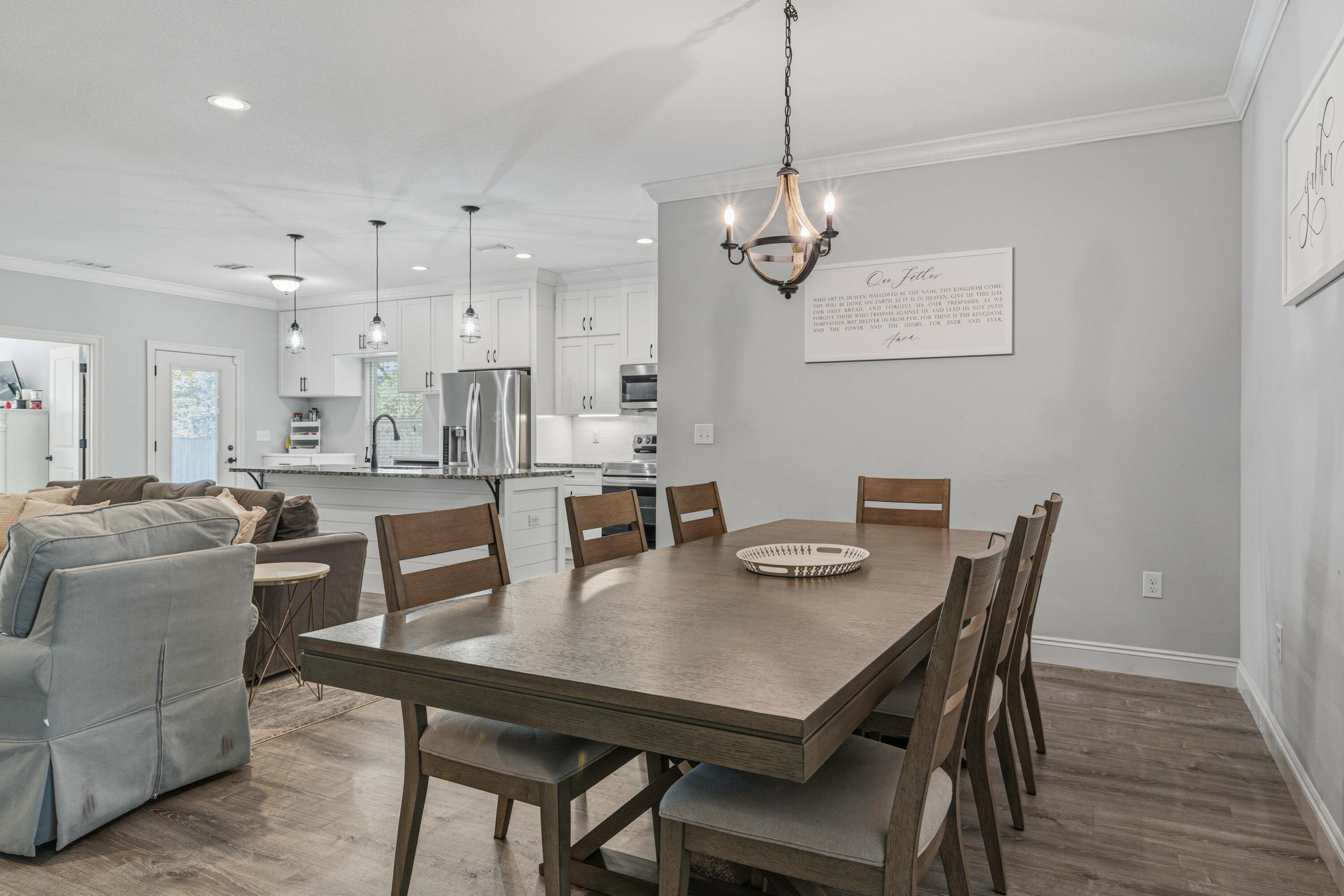 MAGNOLIA HARBOR - Residential