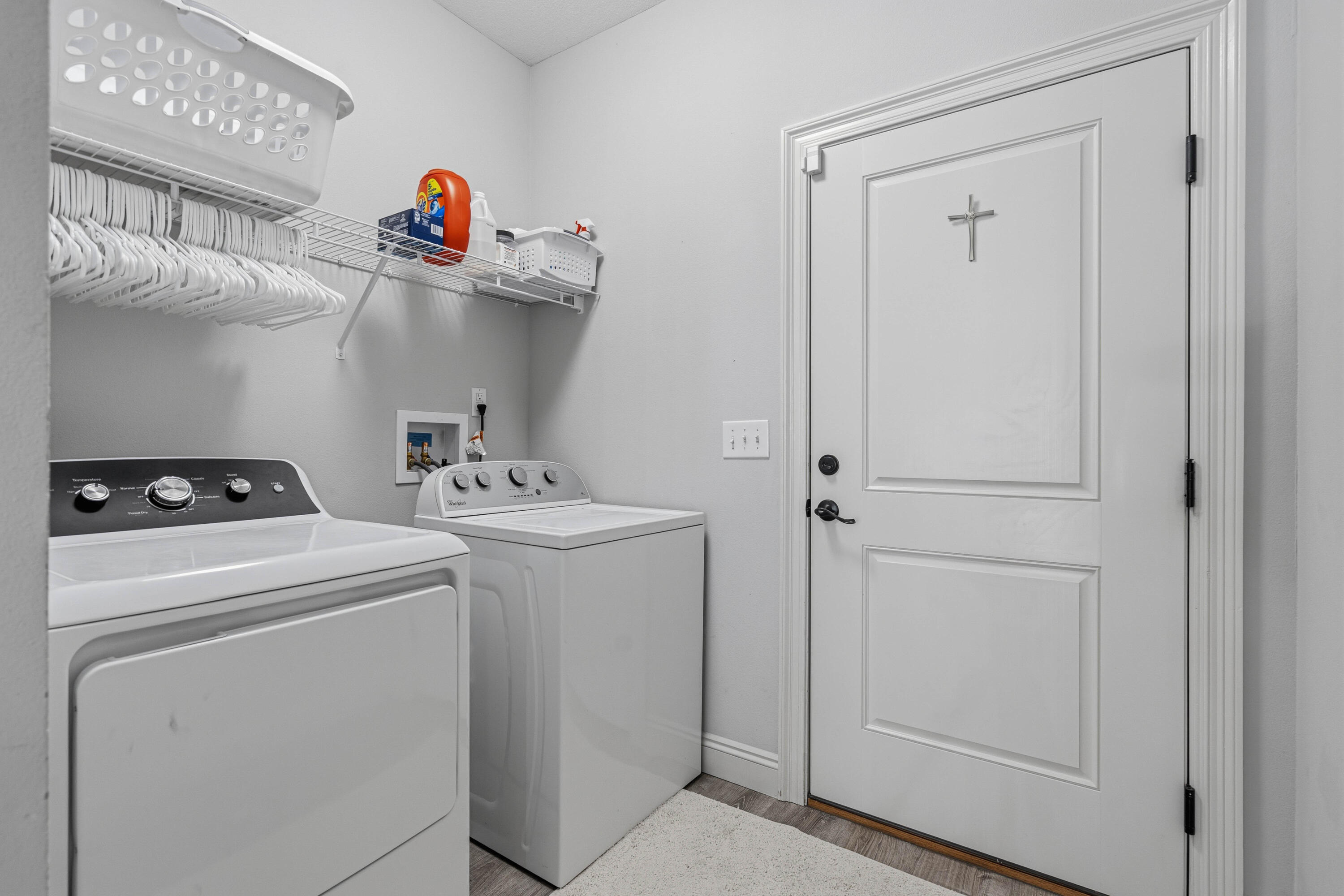 MAGNOLIA HARBOR - Residential