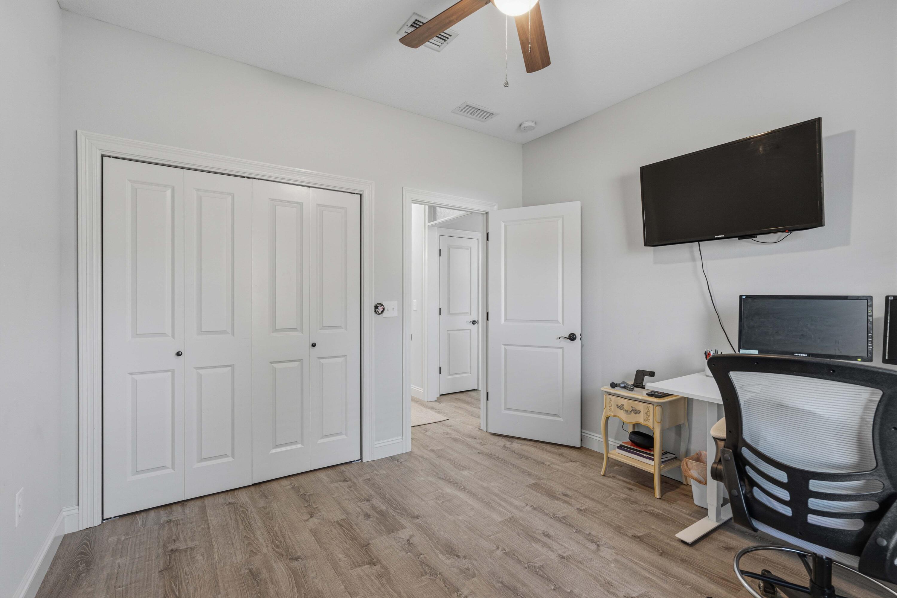 MAGNOLIA HARBOR - Residential