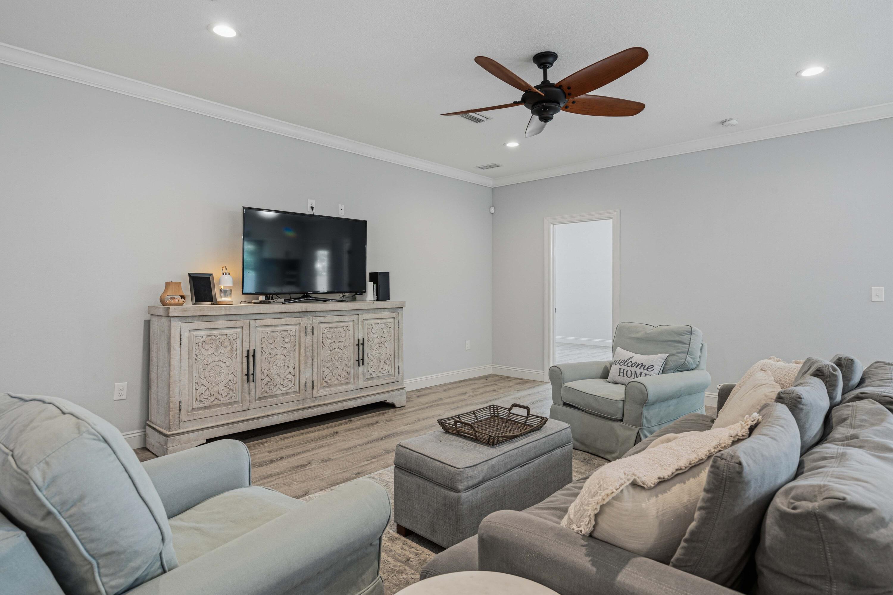 MAGNOLIA HARBOR - Residential