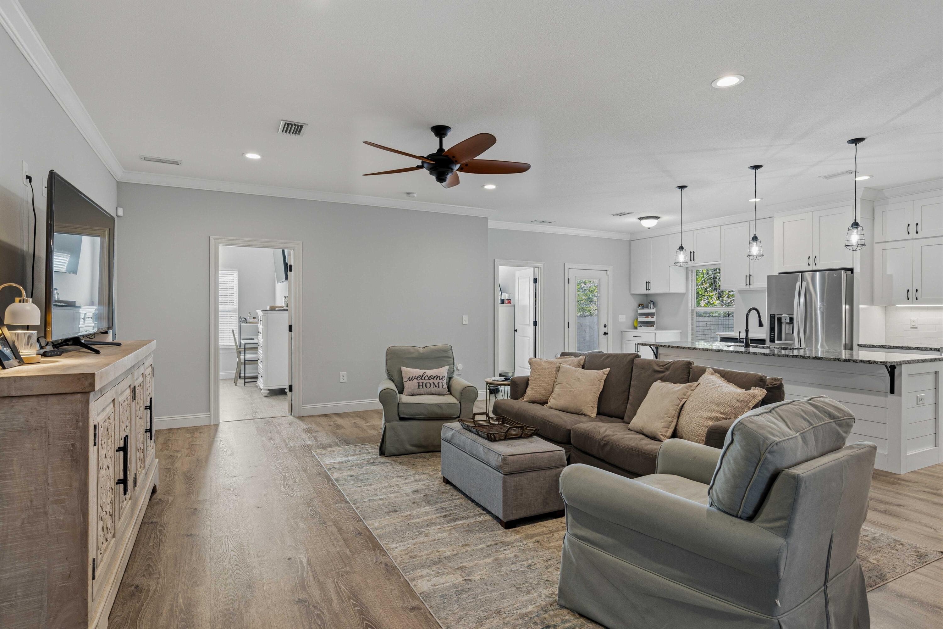 MAGNOLIA HARBOR - Residential