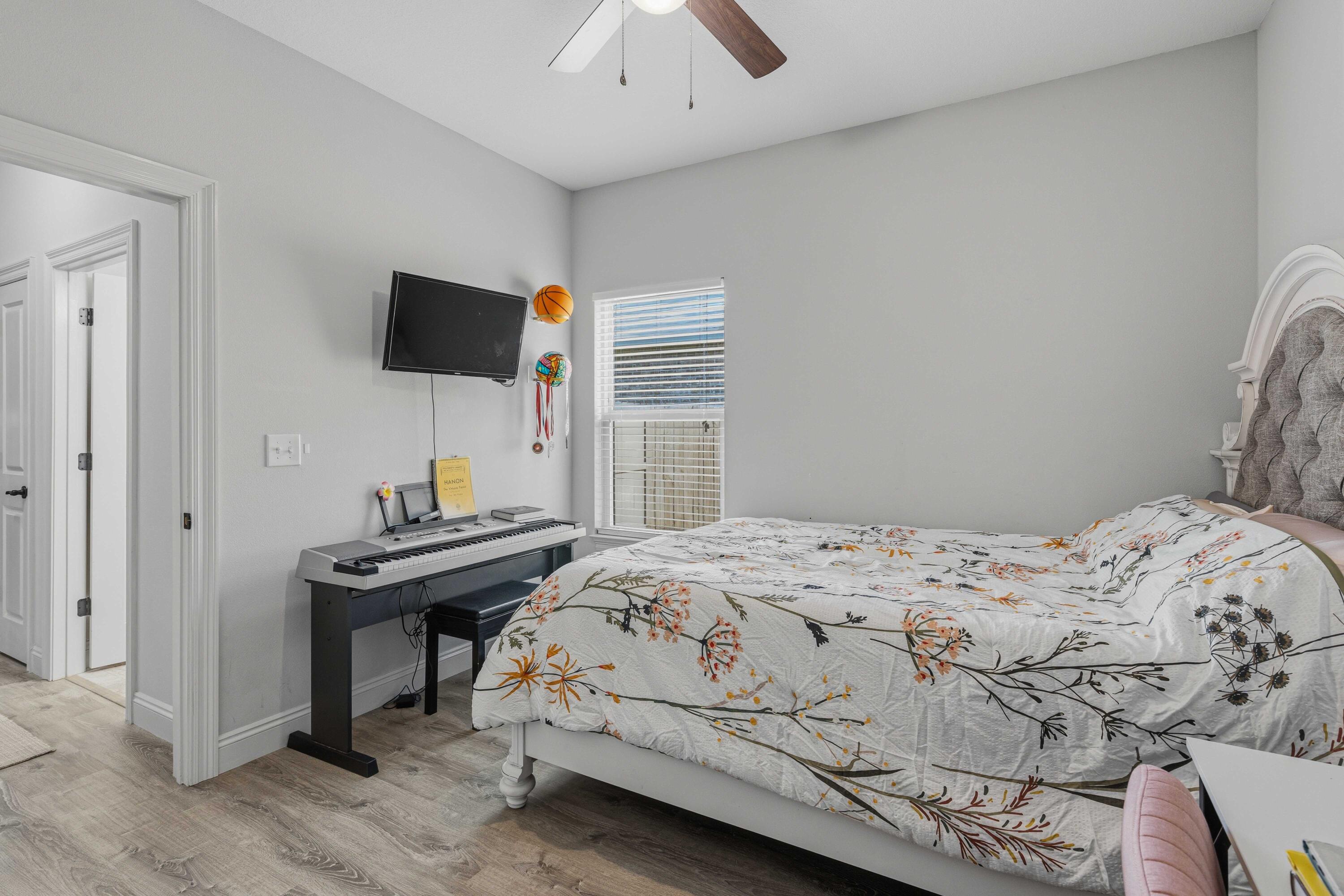 MAGNOLIA HARBOR - Residential