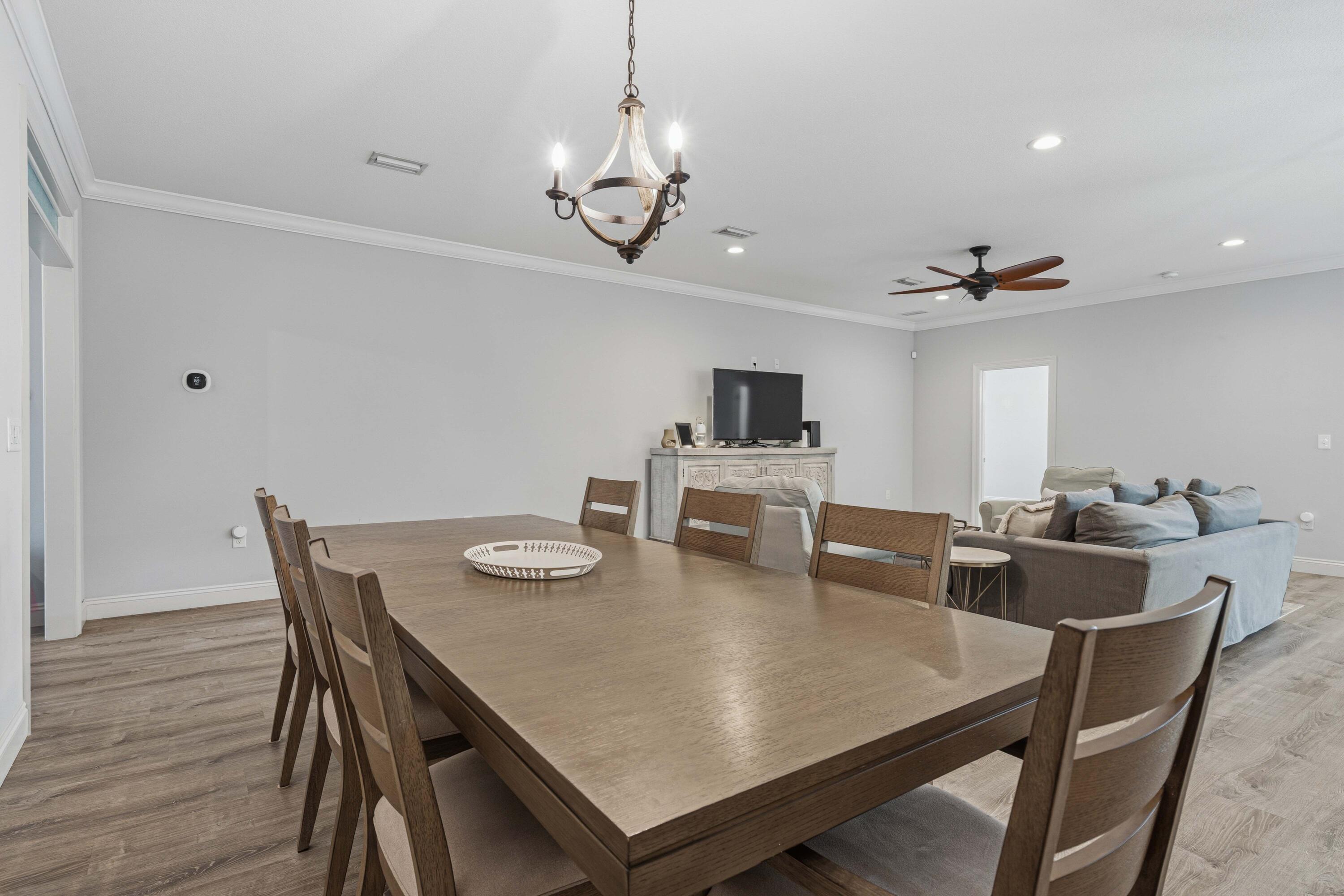 MAGNOLIA HARBOR - Residential