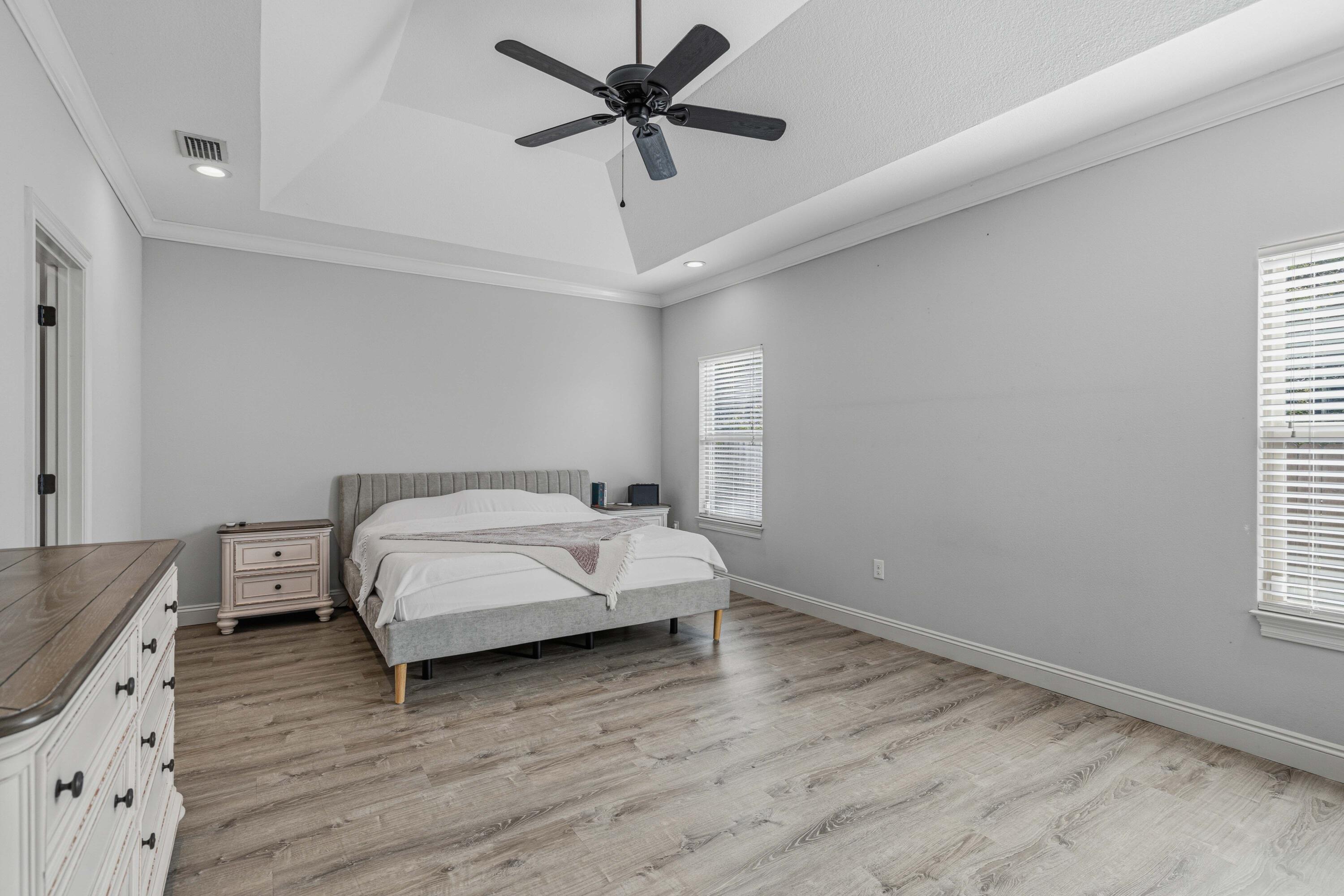 MAGNOLIA HARBOR - Residential