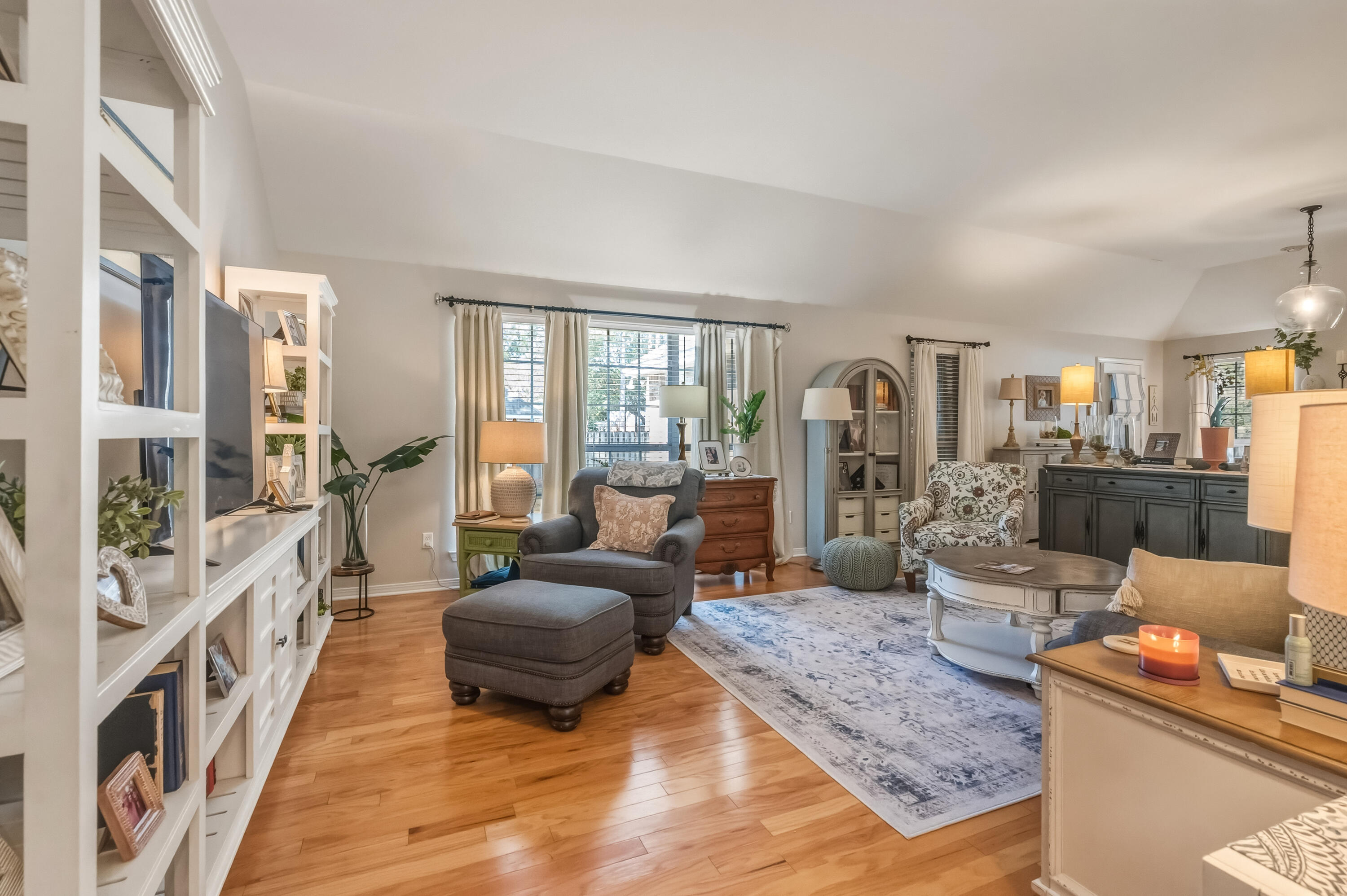 SOUTHWIND PH 4 - Residential