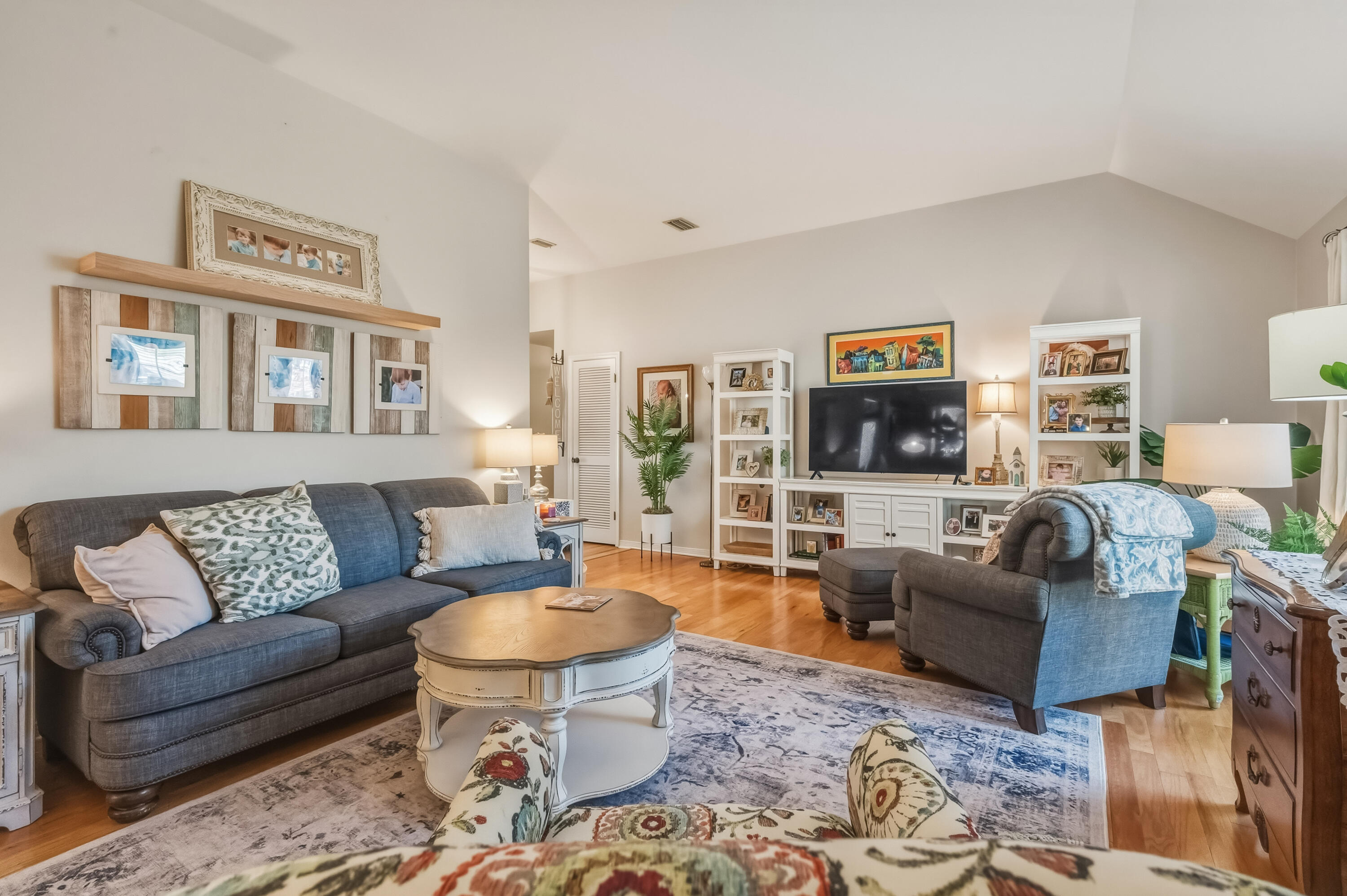 SOUTHWIND PH 4 - Residential