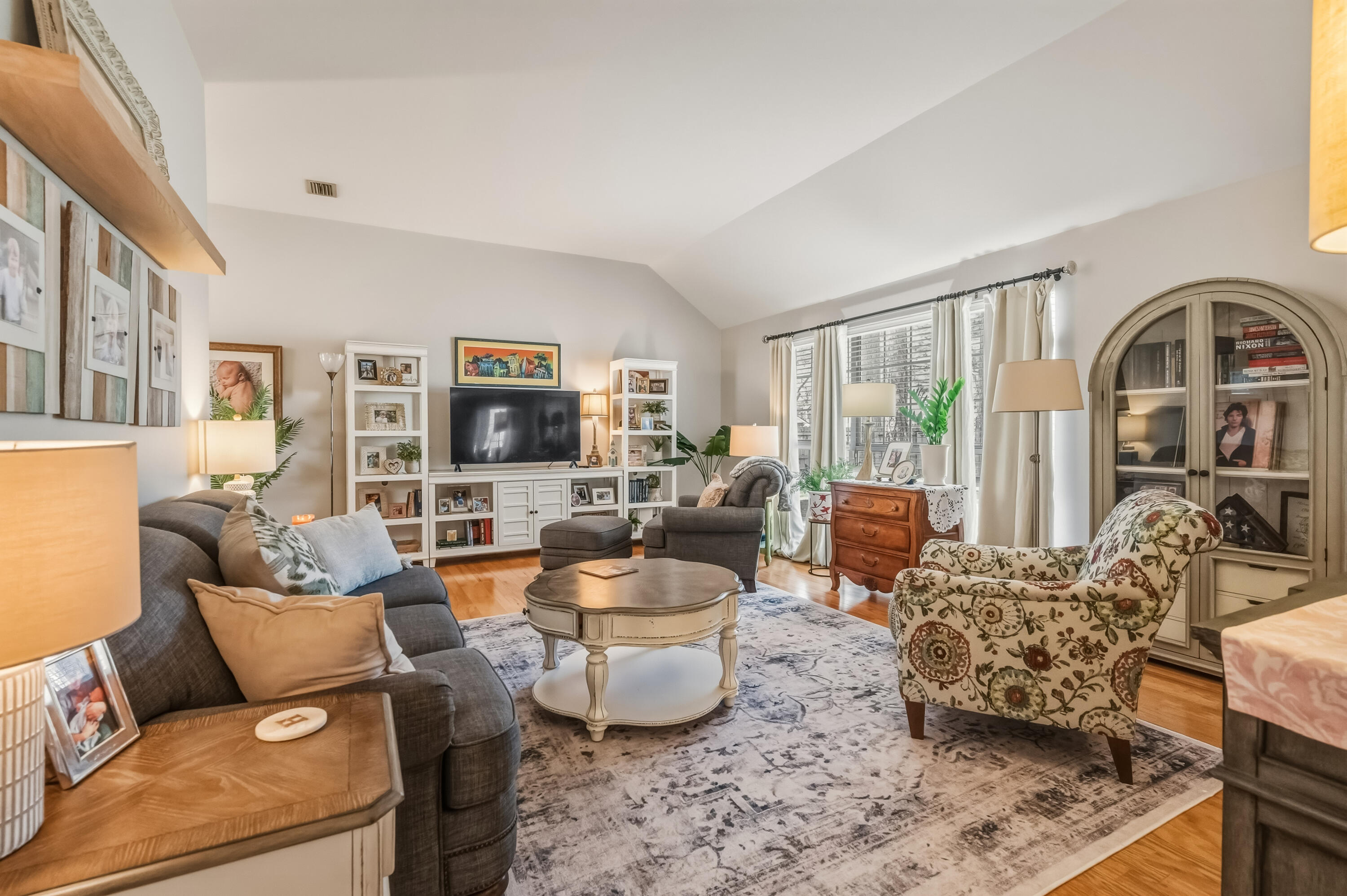 SOUTHWIND PH 4 - Residential