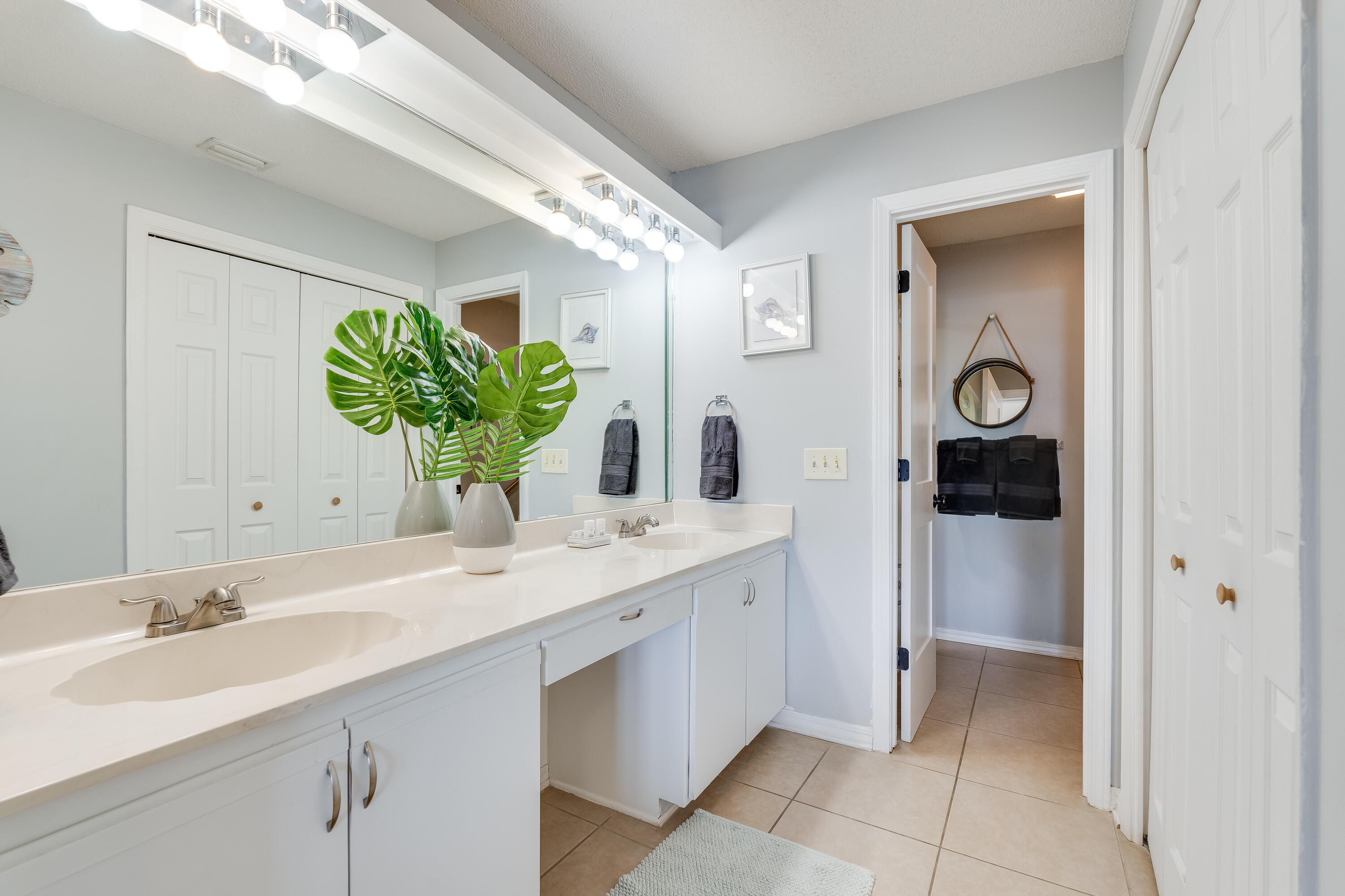 VILLAS OF ST THOMAS IV - Residential