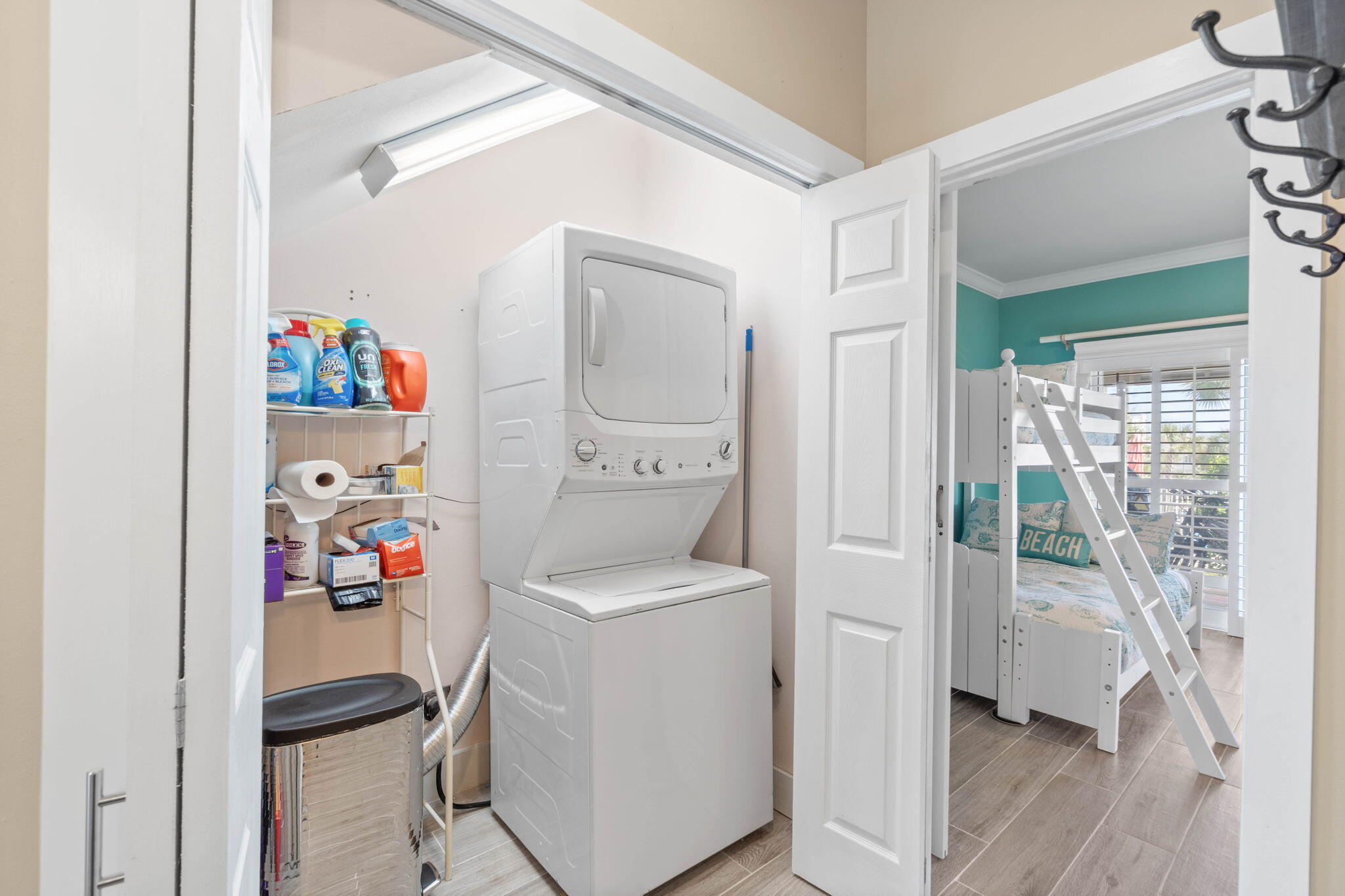 SPYGLASS T/H - Residential