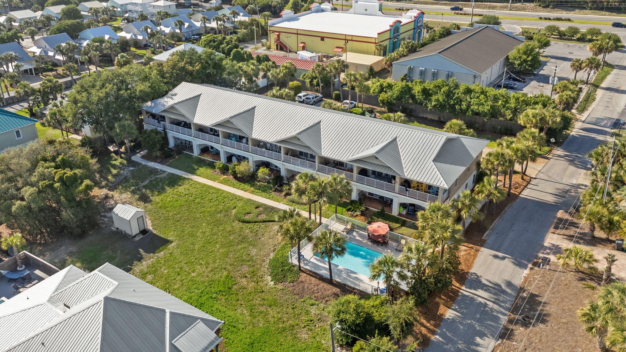 SPYGLASS T/H - Residential